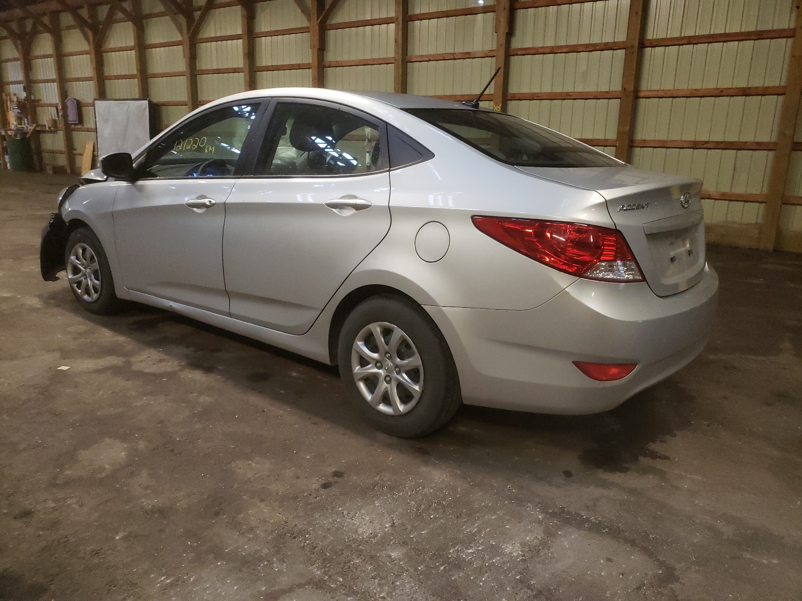 Photo 3 from auction – 2014 HYUNDAI ACCENT GLS with VIN KMHCT4AE7EU720848