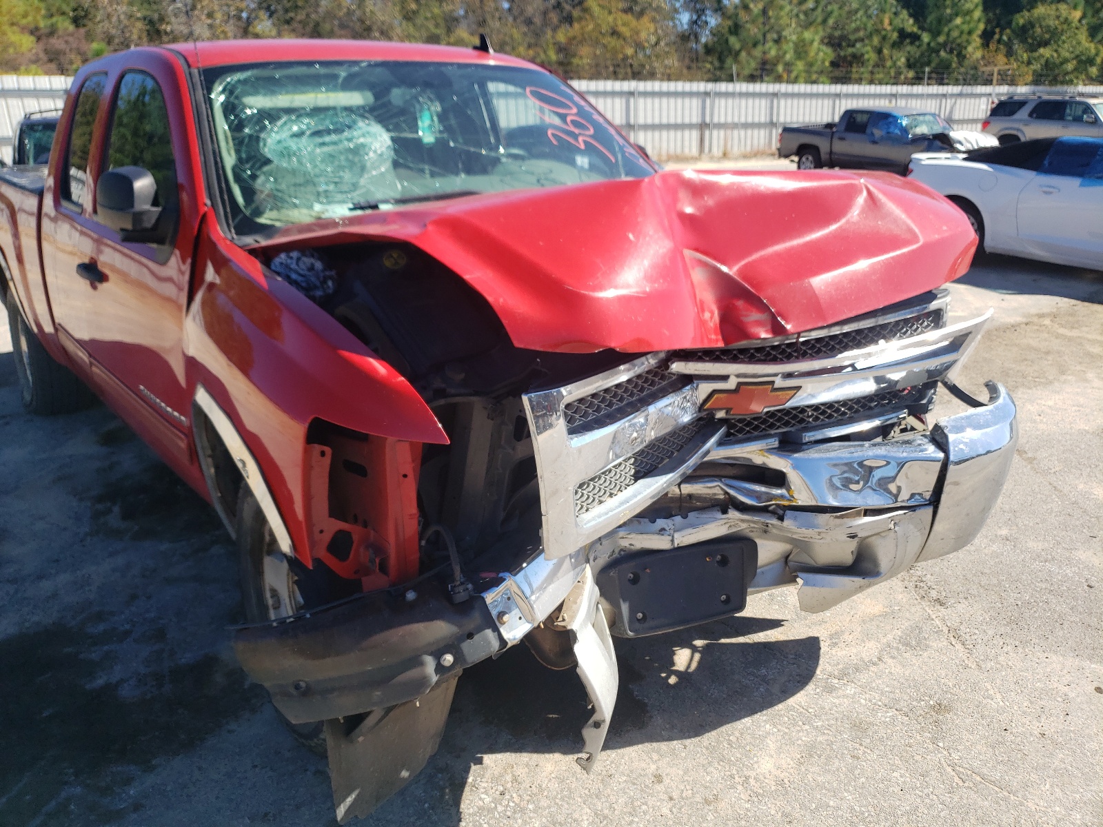Photo 9 from auction – 2012 CHEVROLET SILVERADO with VIN 1GCRCREA8CZ250705