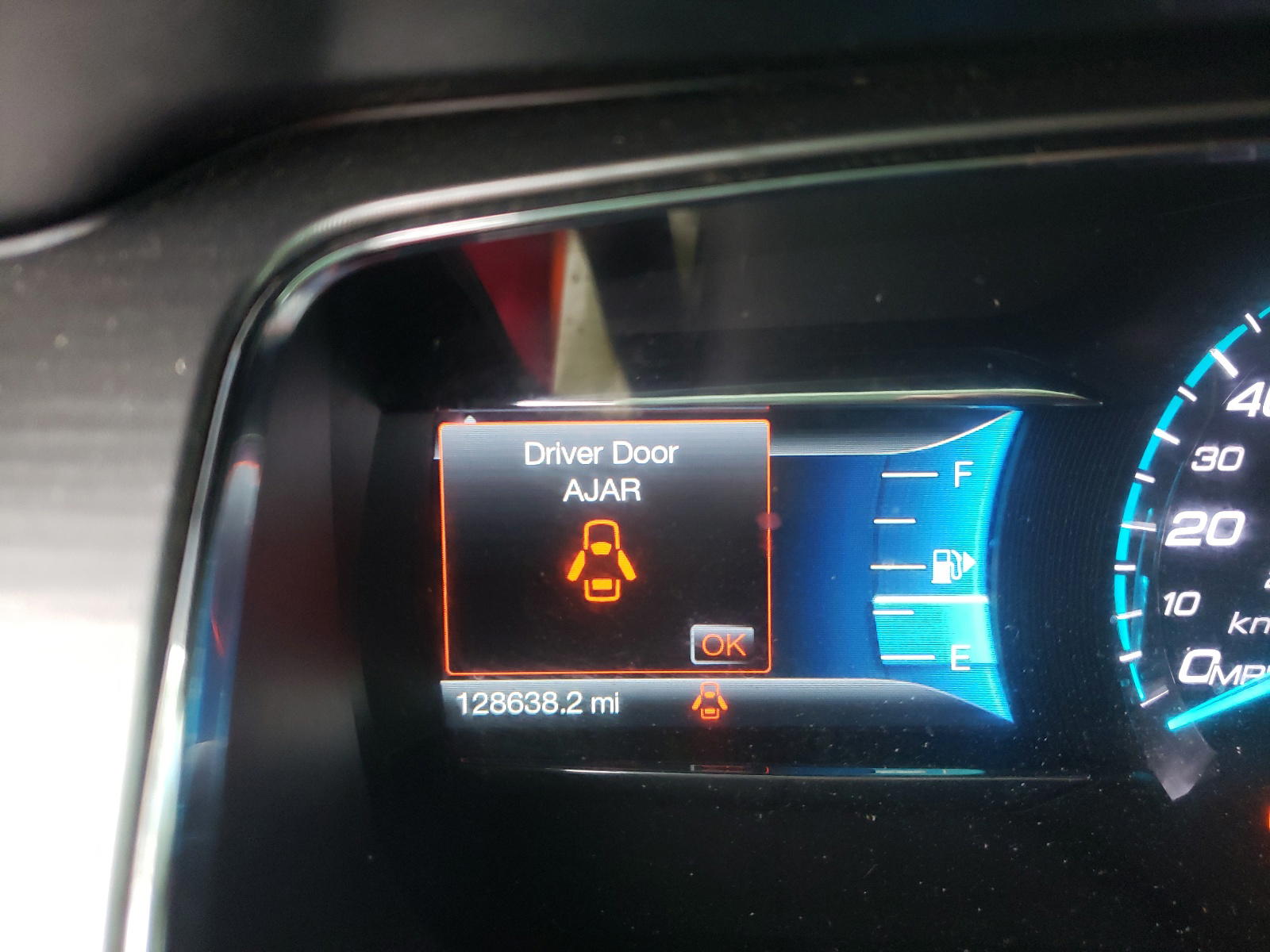Photo 8 from auction – 2014 FORD TAURUS SEL with VIN 1FAHP2E99EG152316