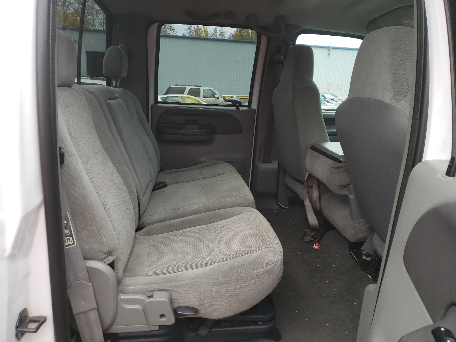 Photo 6 from auction – 2004 FORD F250 SUPER with VIN 1FTNW21L44EA87158