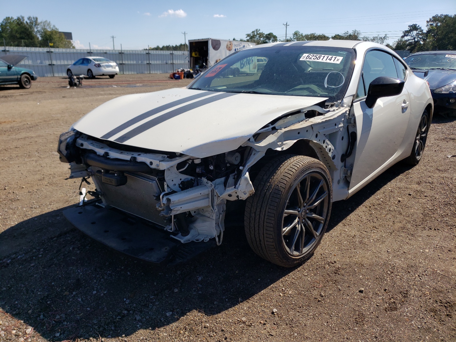 Photo 2 from auction – 2017 TOYOTA 86 BASE with VIN JF1ZNAA11H9708017
