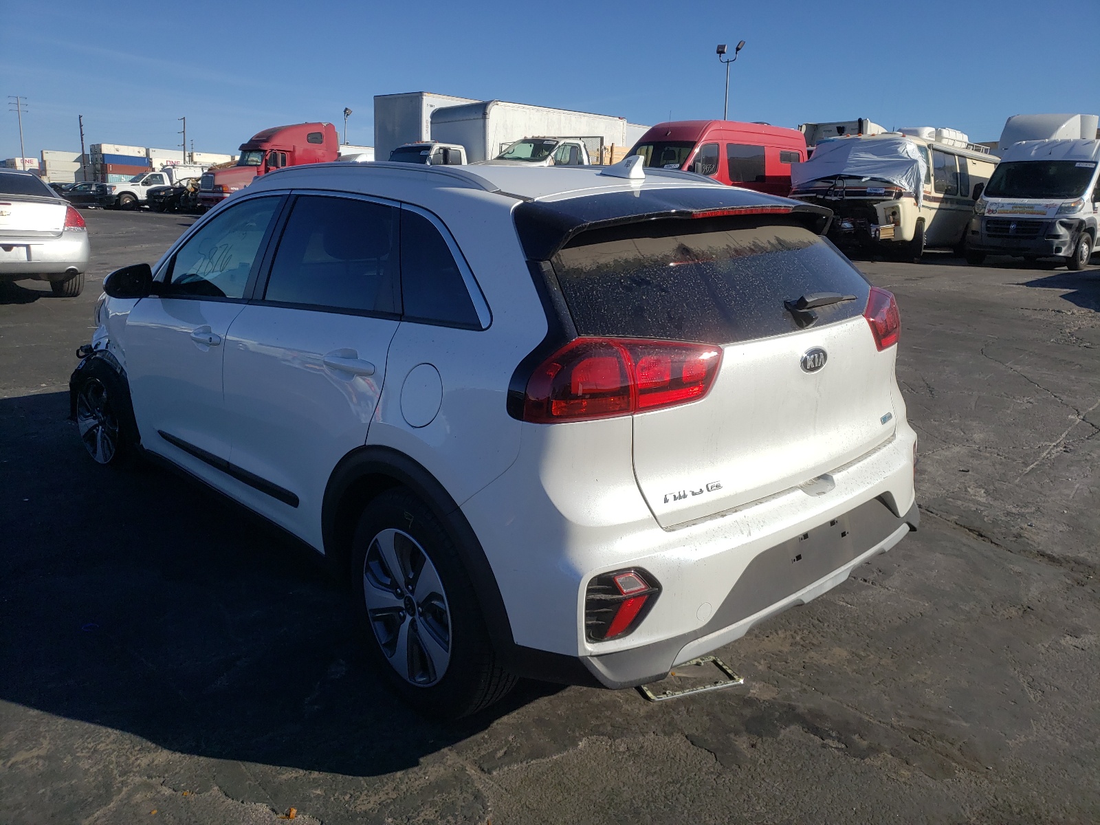 Photo 3 from auction – 2020 KIA NIRO LX with VIN KNDCB3LC1L5423854