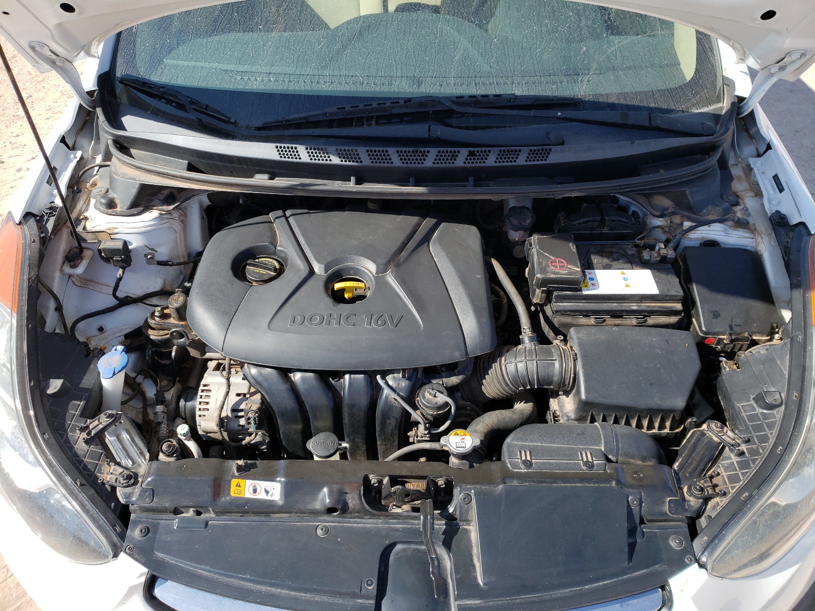 Photo 7 from auction – 2013 HYUNDAI ELANTRA GL with VIN 5NPDH4AE2DH409427