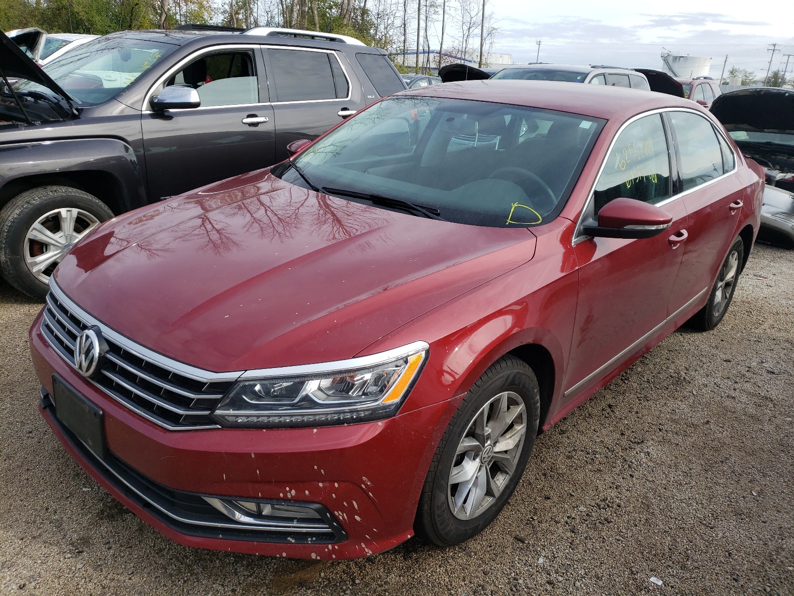 Photo 2 from auction – 2016 VOLKSWAGEN PASSAT S with VIN 1VWAS7A30GC061046