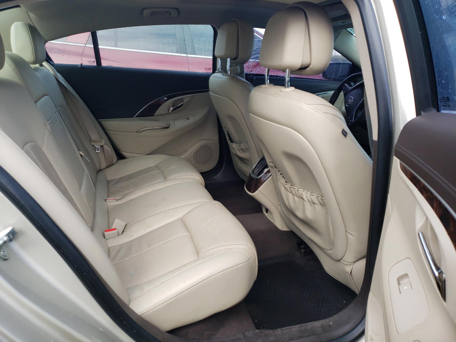 Photo 6 from auction – 2014 BUICK LACROSSE with VIN 1G4GB5G34EF306205