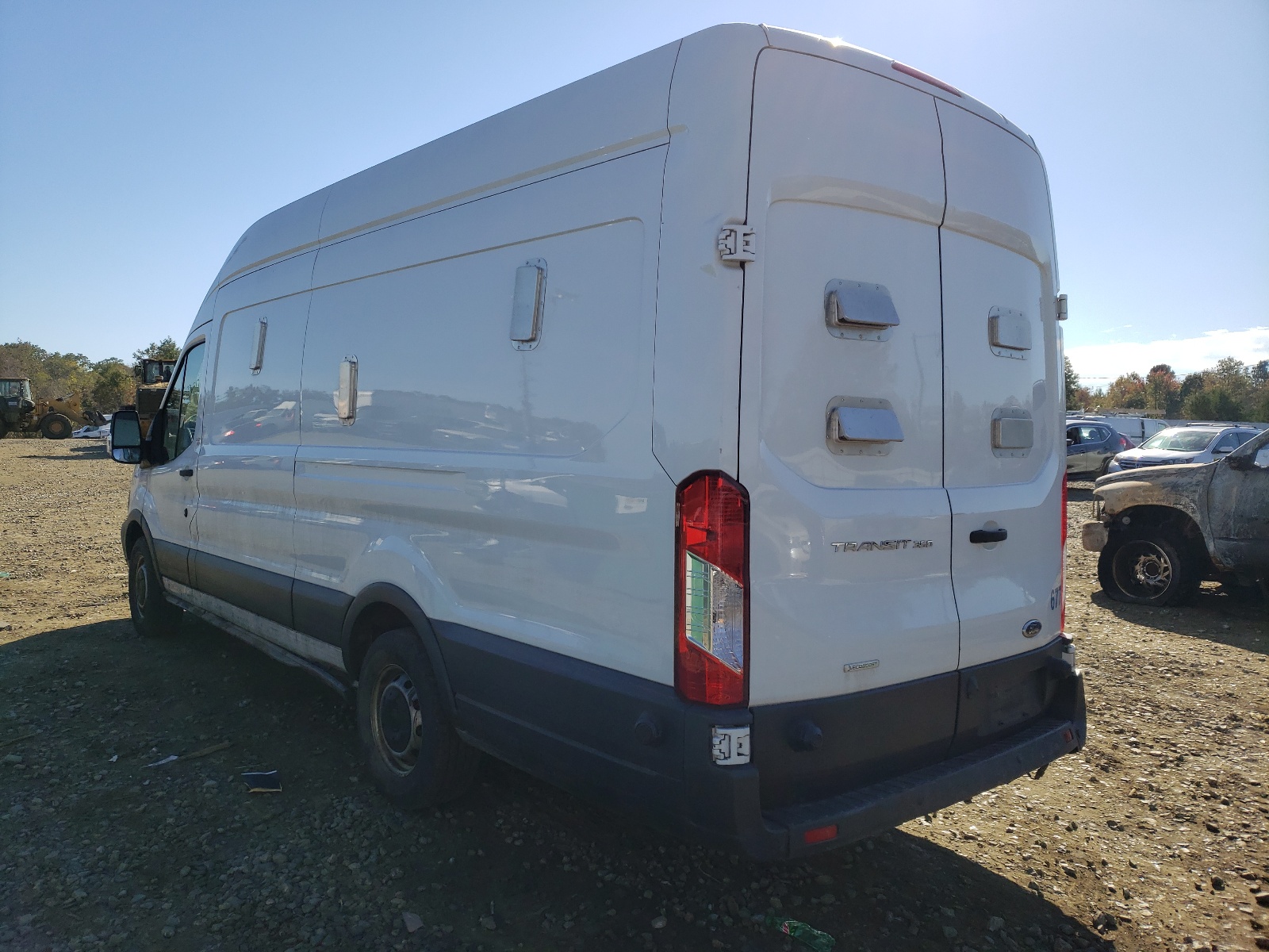 Photo 3 from auction – 2016 FORD TRANSIT T- with VIN 1FTBW3XG7GKB40279