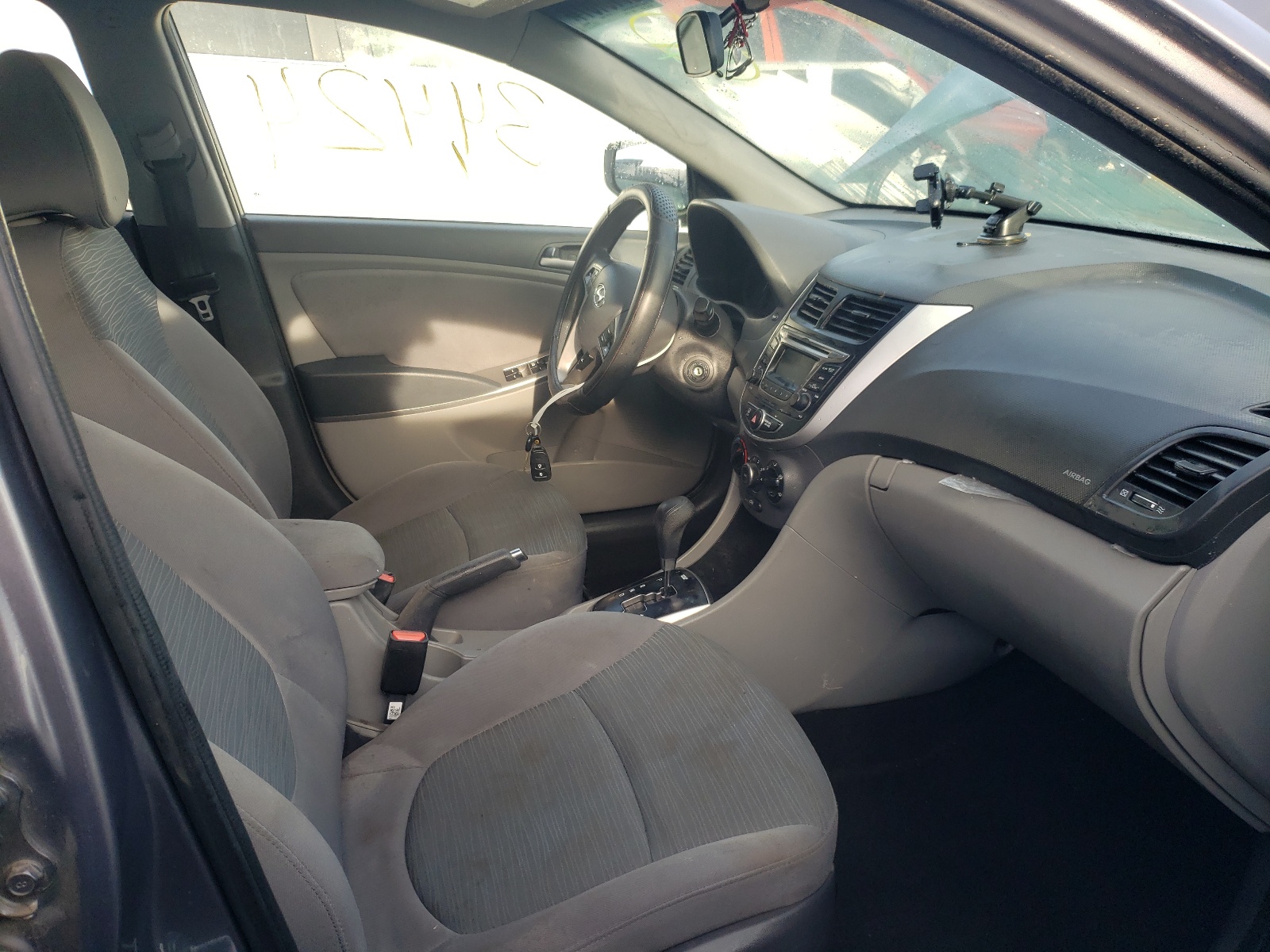 Photo 5 from auction – 2015 HYUNDAI ACCENT GLS with VIN KMHCT4AE8FU806560