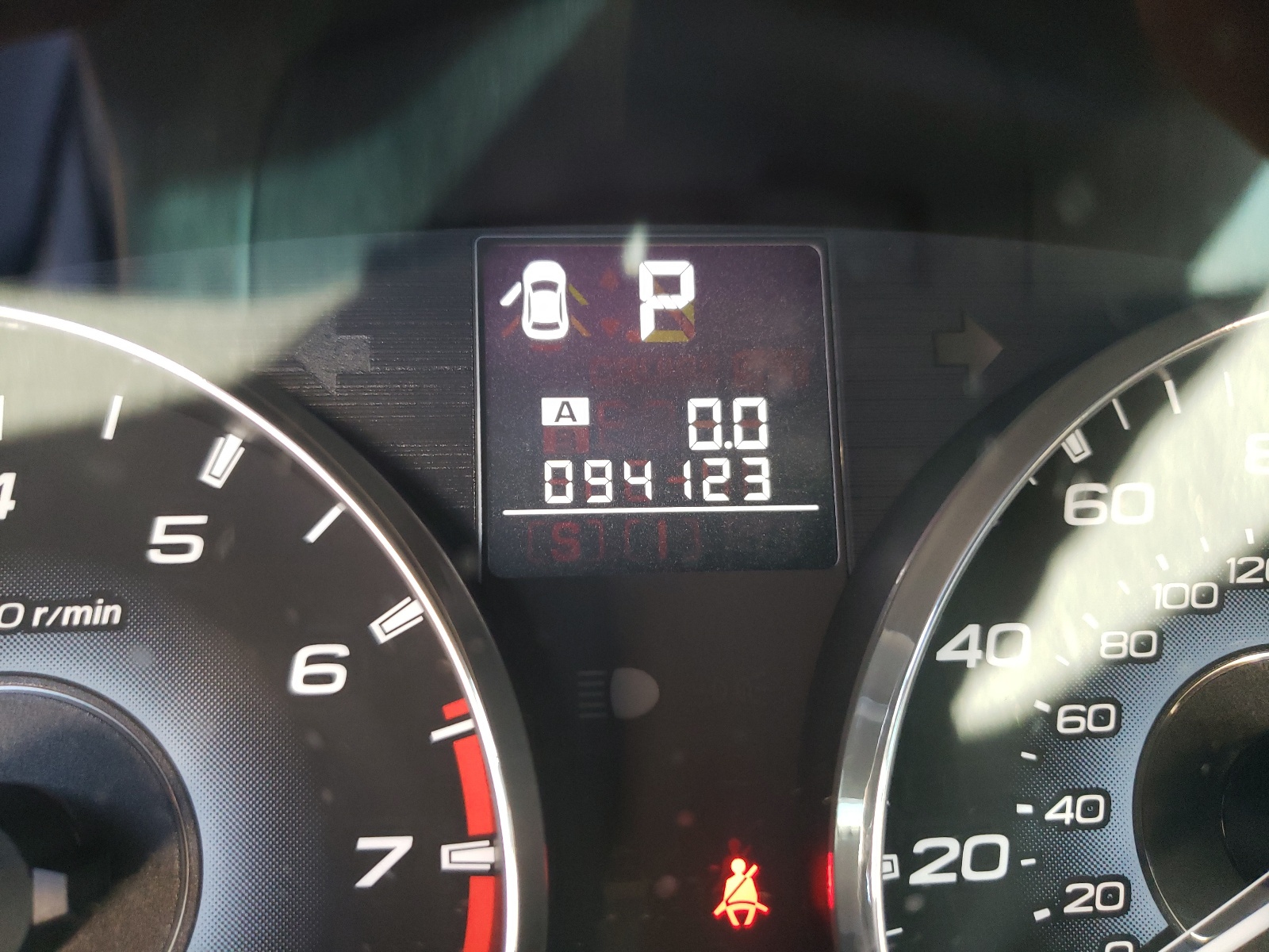 Снимка 8 от търг – 2010 SUBARU OUTBACK 2. с VIN 4S4BRBKC3A3384076