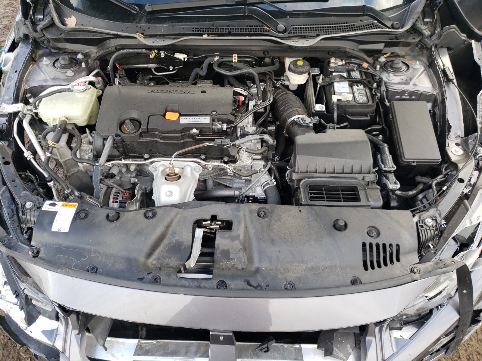 Photo 7 from auction – 2019 HONDA CIVIC LX with VIN 2HGFC2F62KH590291