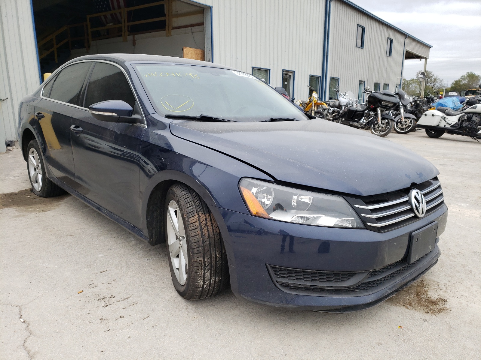 Photo 1 from auction – 2012 VOLKSWAGEN PASSAT SE with VIN 1VWBP7A39CC041099