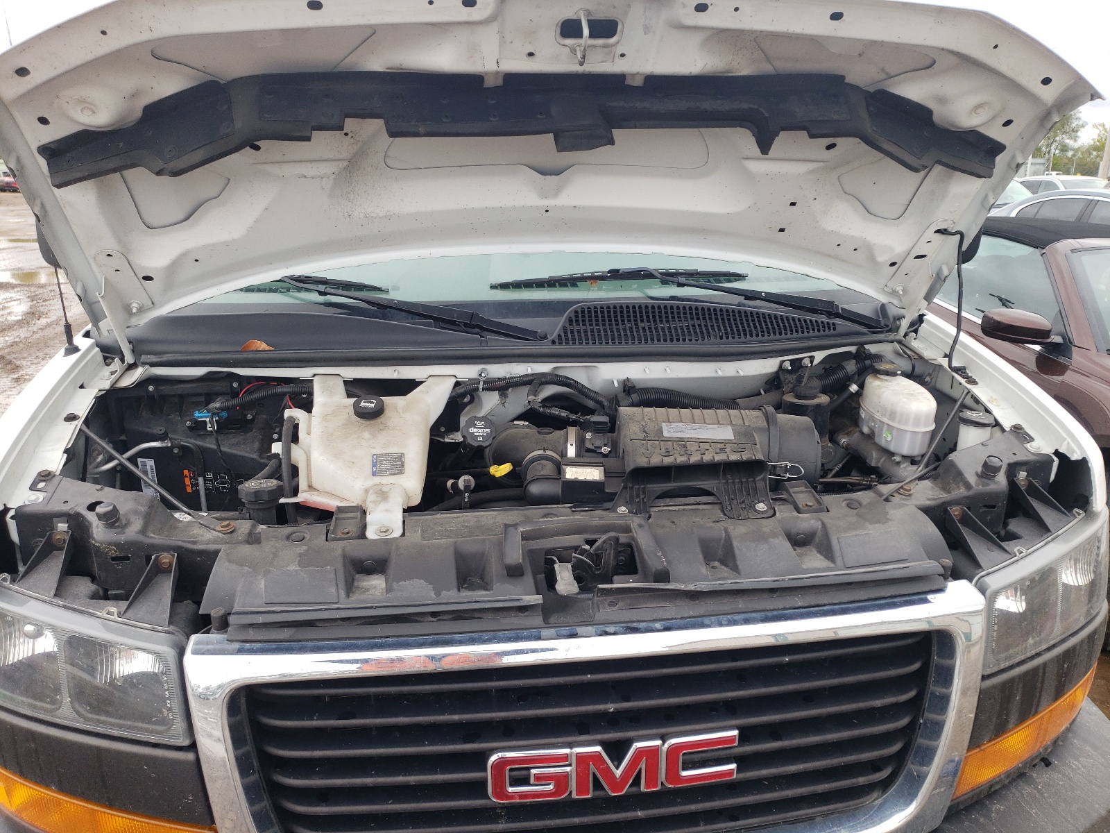 Photo 7 from auction – 2018 GMC SAVANA with VIN 1GTW7AFG7J1902916