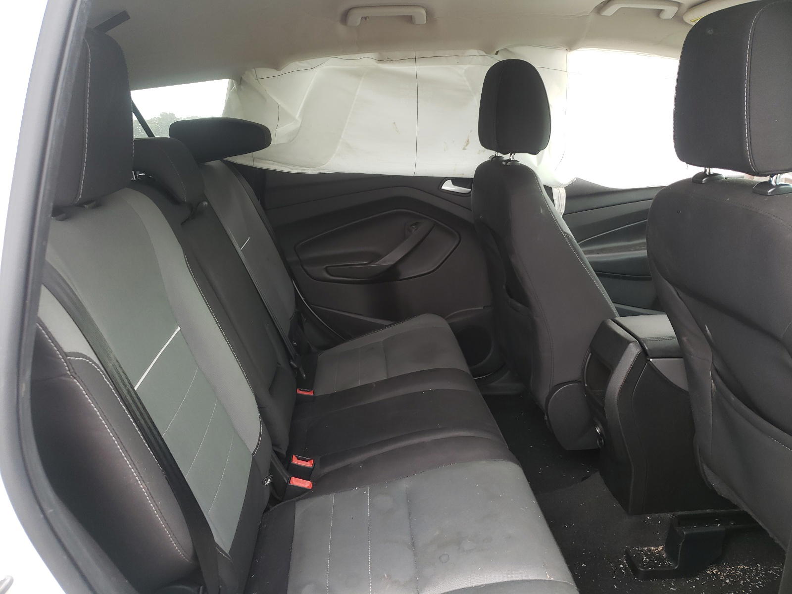 Photo 6 from auction – 2015 FORD ESCAPE SE with VIN 1FMCU0G95FUB82202