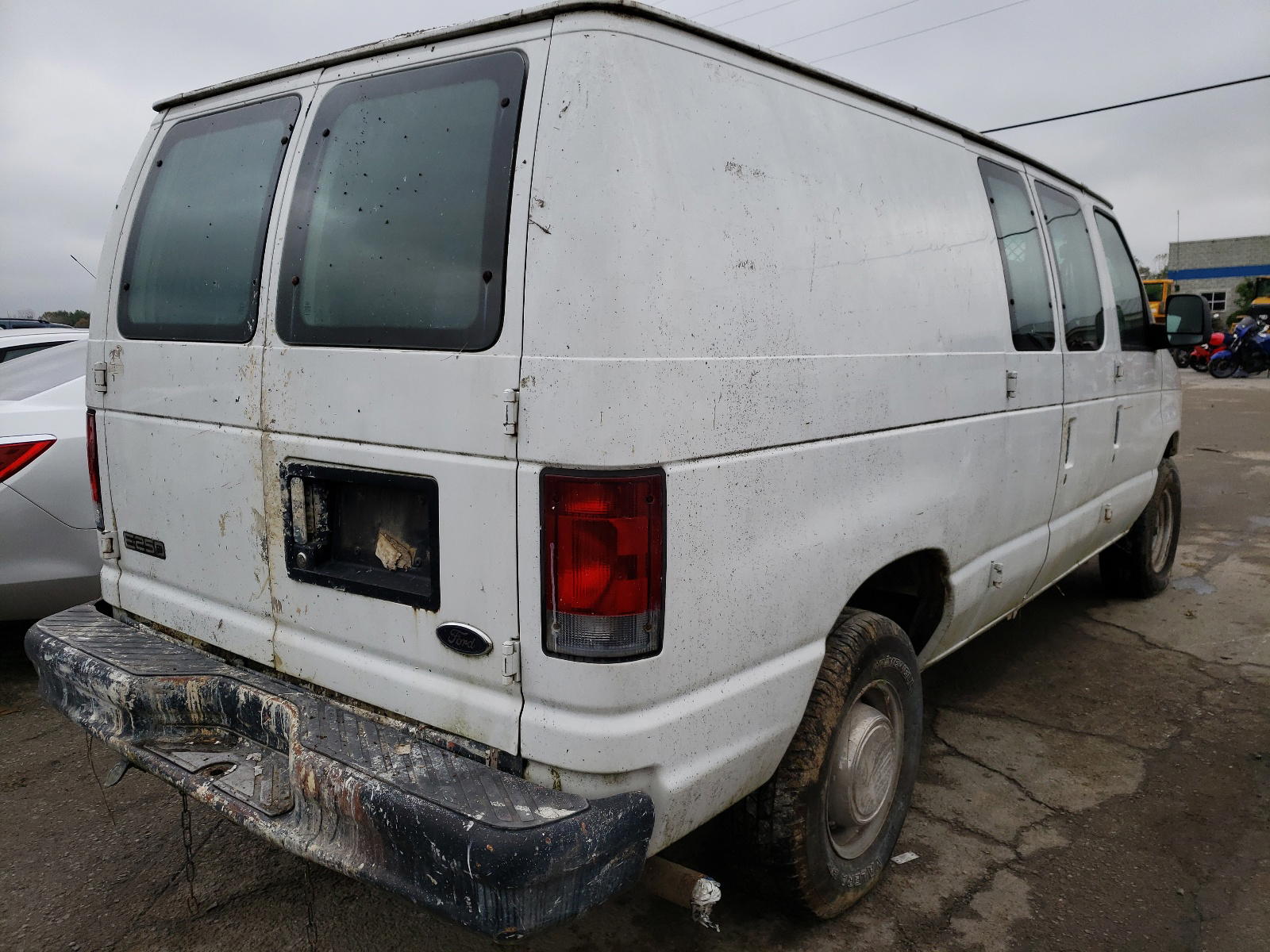 Photo 4 from auction – 2003 FORD ECONOLINE with VIN 1FTNE24L63HA32867