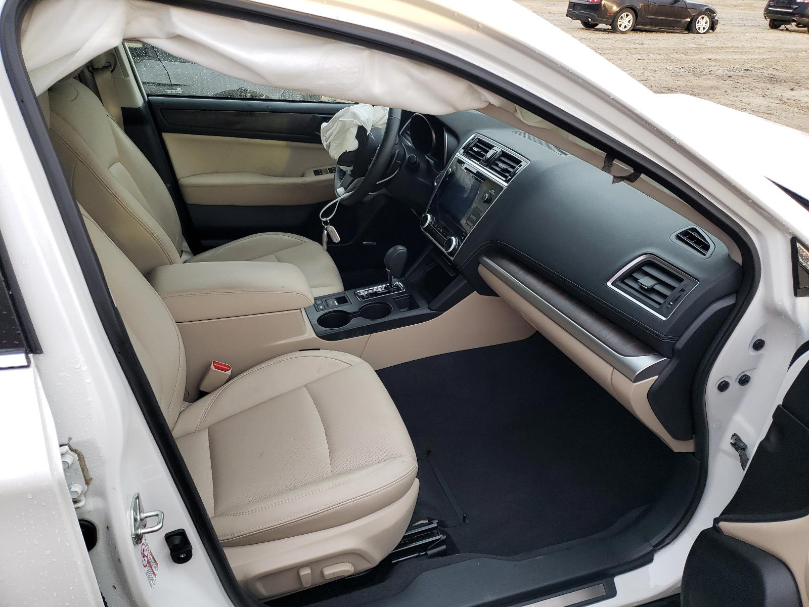 Photo 5 from auction – 2019 SUBARU OUTBACK 2. with VIN 4S4BSANC5K3330547