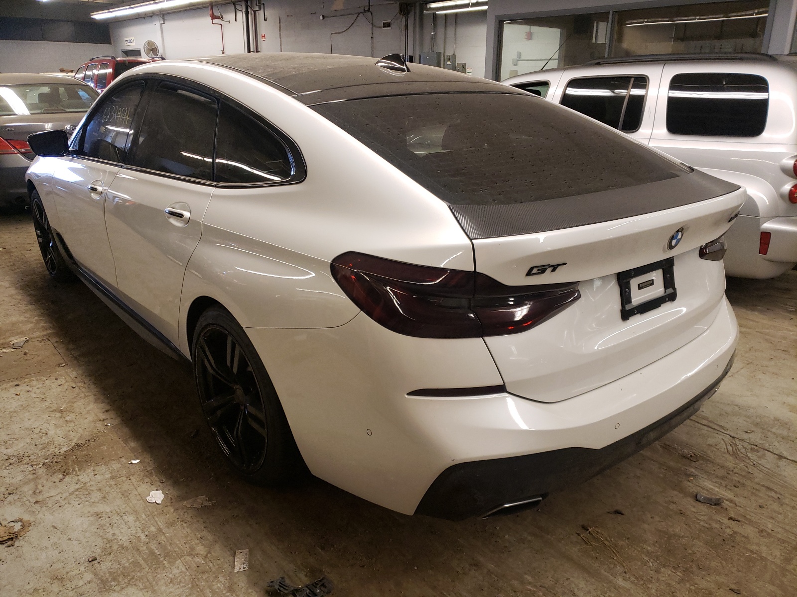 Photo 3 from auction – 2018 BMW 640 XIGT with VIN WBAJV6C51JBC99858