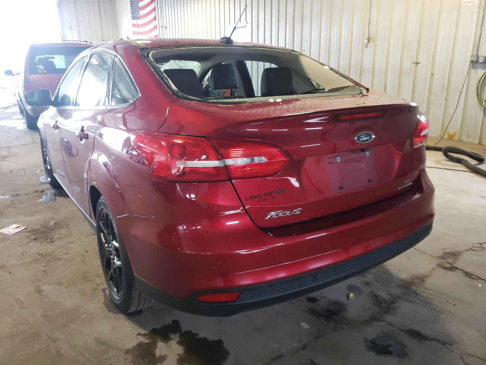 Photo 3 from auction – 2016 FORD FOCUS SE with VIN 1FADP3F2XGL282184