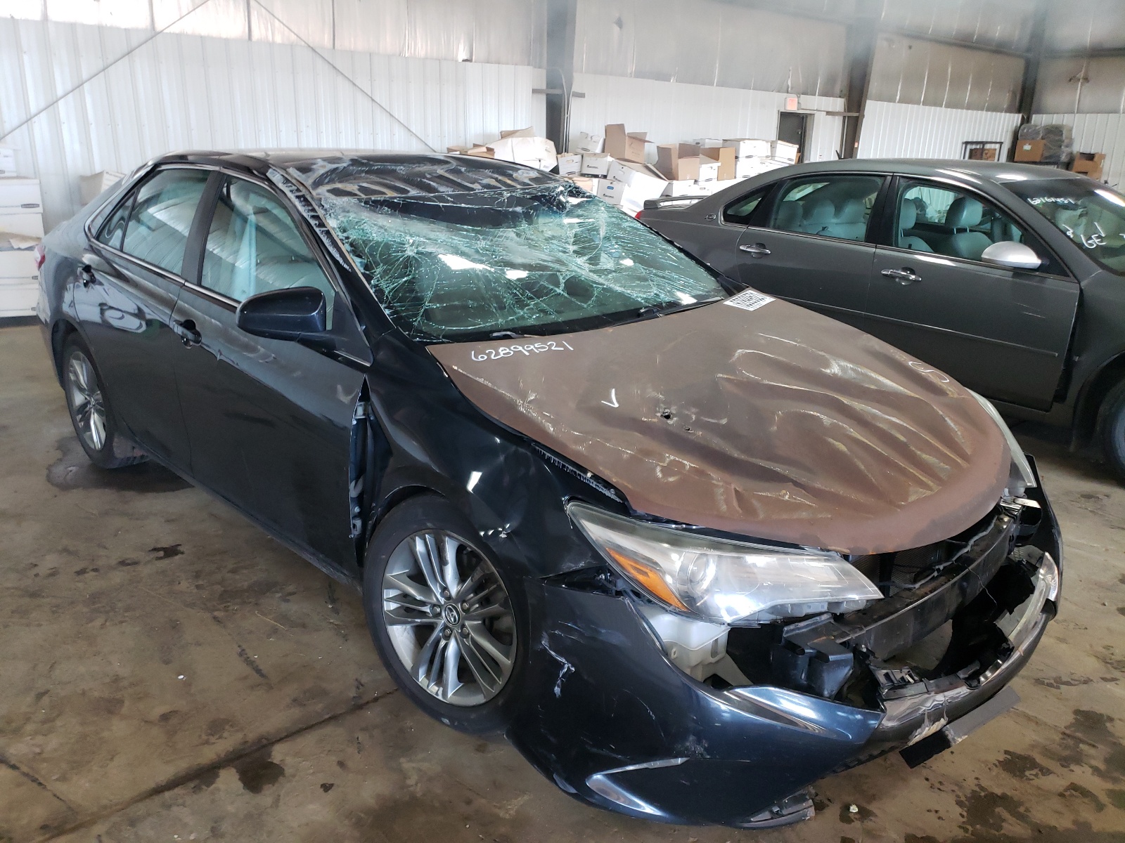 Photo 1 from auction – 2015 TOYOTA CAMRY LE with VIN 4T1BF1FK4FU483981