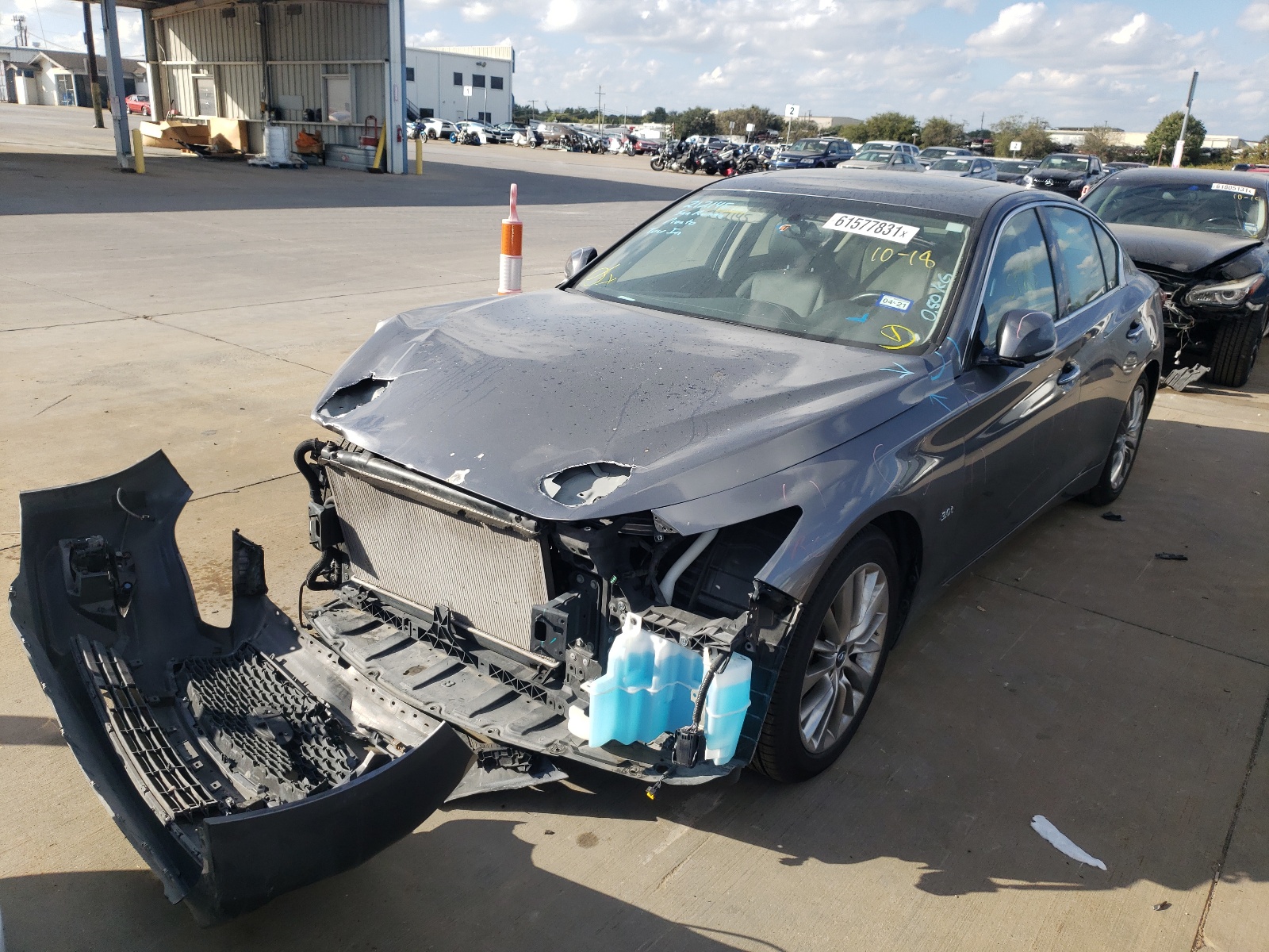 Photo 2 from auction – 2019 INFINITI Q50 LUXE with VIN JN1EV7AP6KM511643
