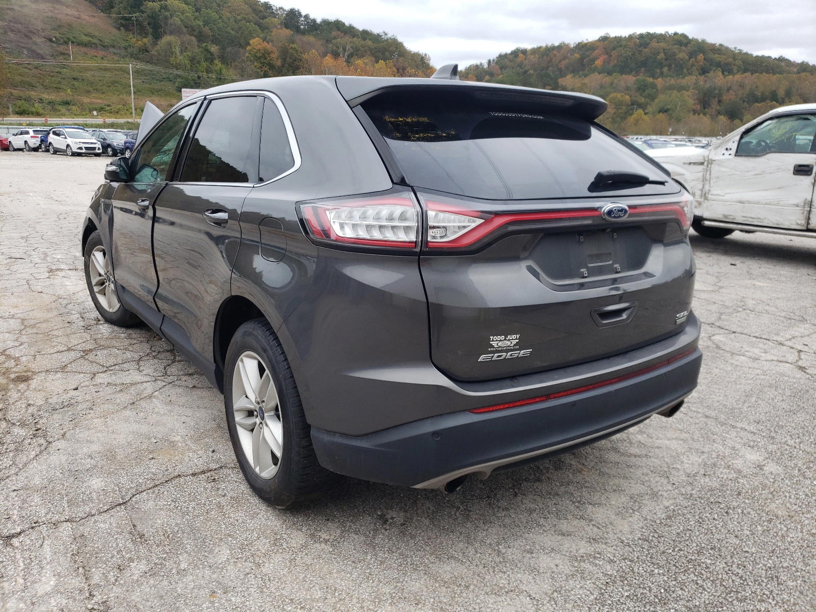 Photo 3 from auction – 2017 FORD EDGE SEL with VIN 2FMPK3J94HBB30876