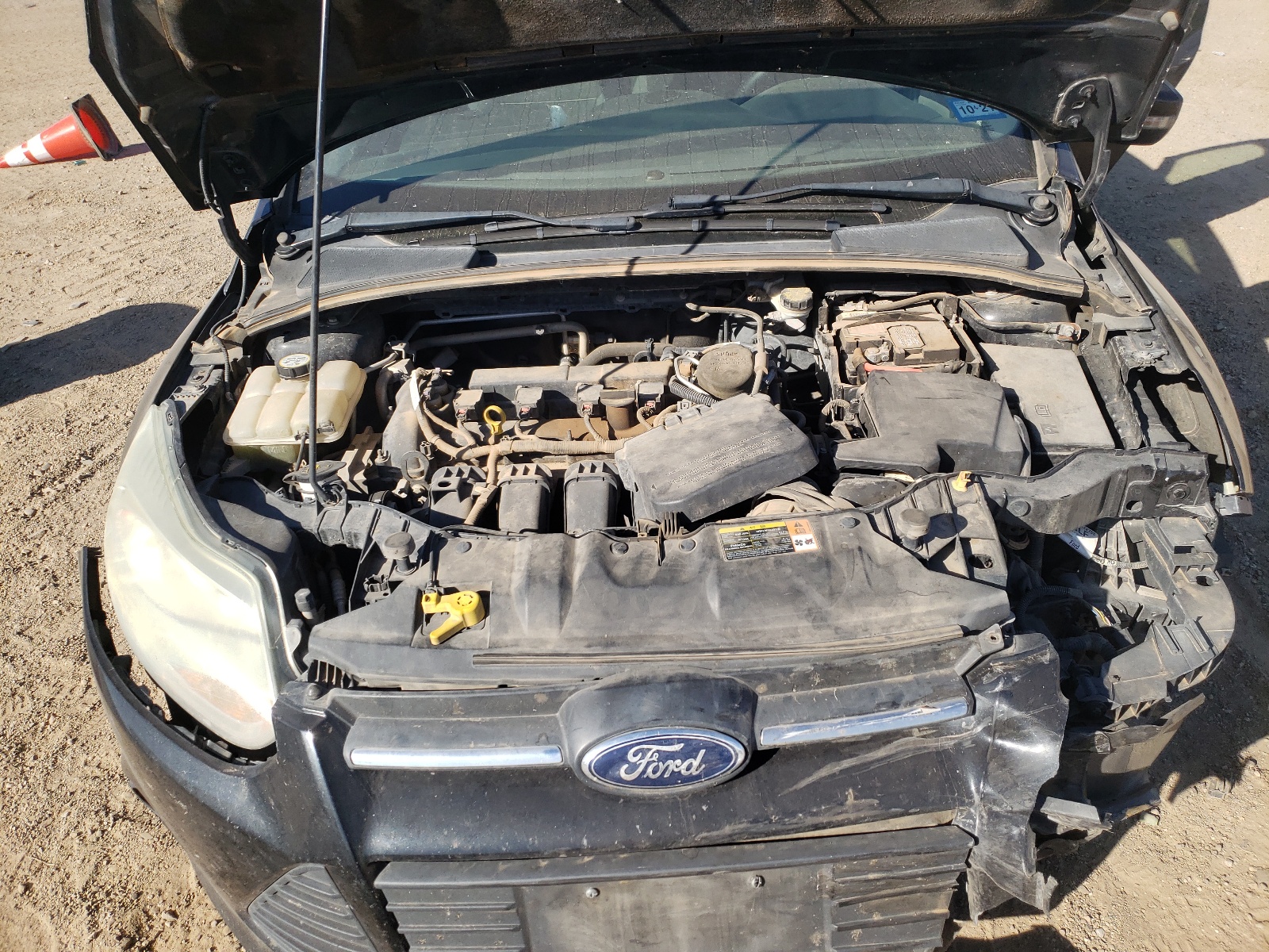 Zdjęcie 7 z aukcji – 2013 FORD FOCUS SE z VIN 1FADP3K22DL238021