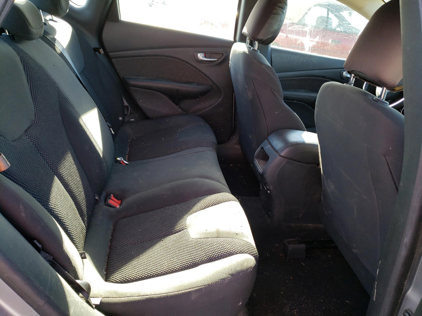 Photo 6 from auction – 2016 DODGE DART SXT S with VIN 1C3CDFFA6GD810292