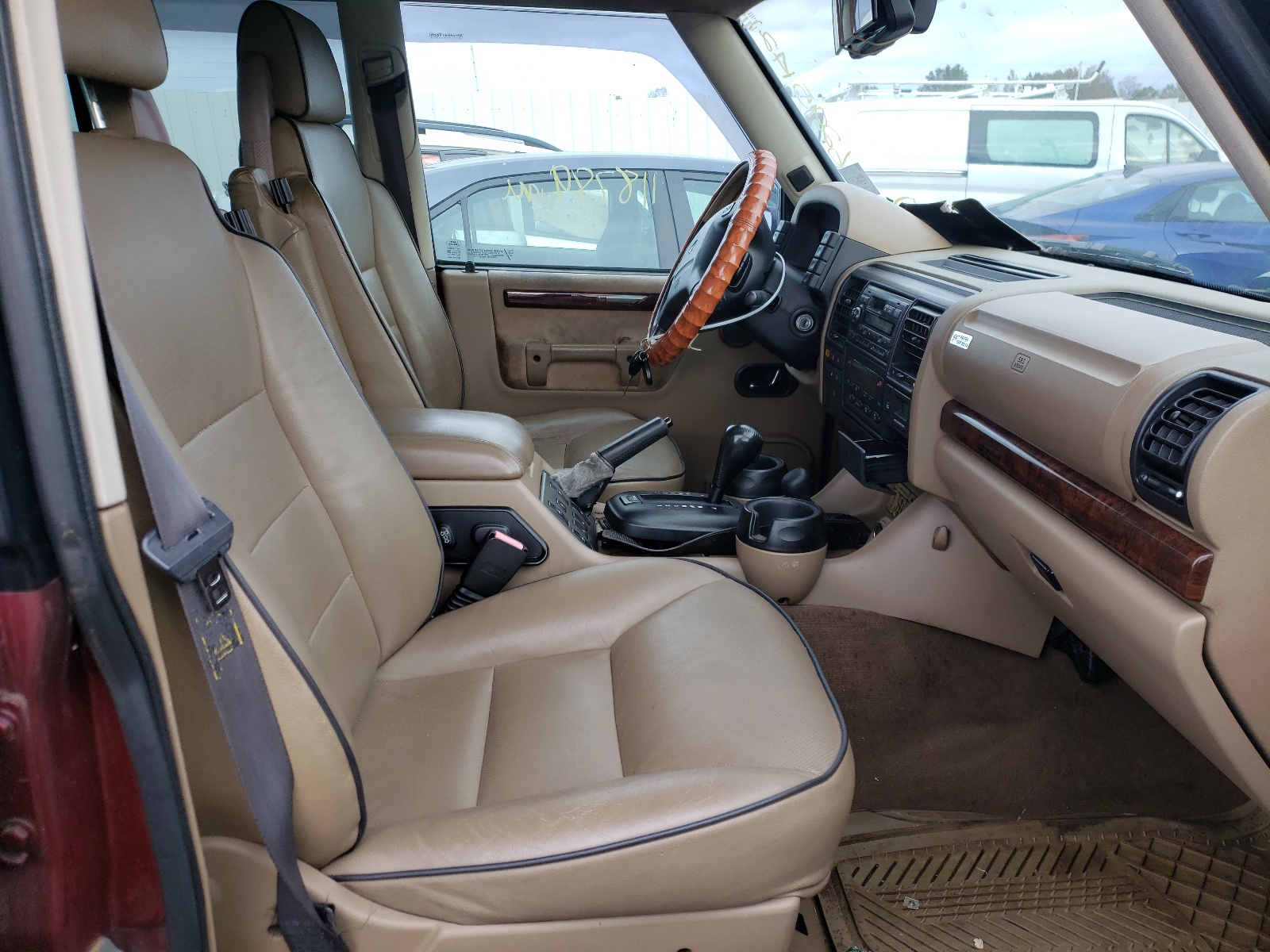 Zdjęcie 5 z aukcji – 2002 LAND ROVER DISCOVERY z VIN SALTY12472A751100