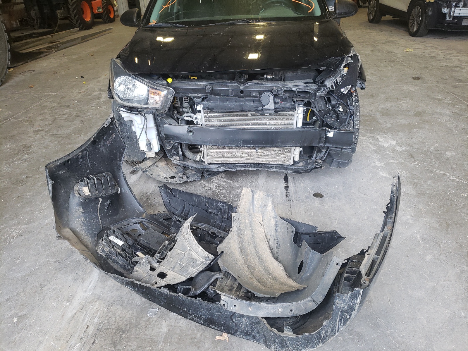 Photo 9 from auction – 2018 KIA RIO LX with VIN 3KPA24AB3JE065231
