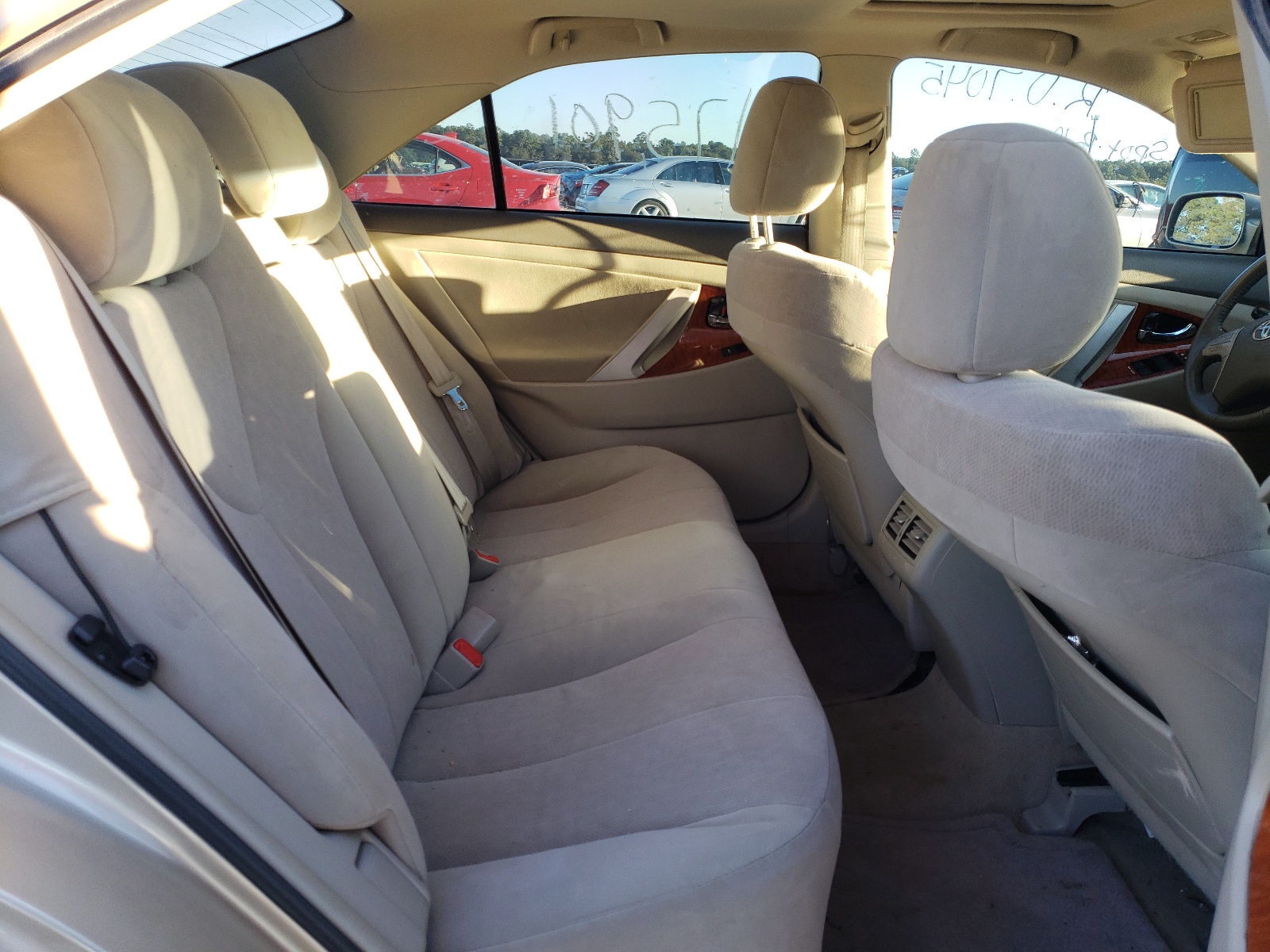 Photo 6 from auction – 2010 TOYOTA CAMRY BASE with VIN 4T1BF3EK0AU114041