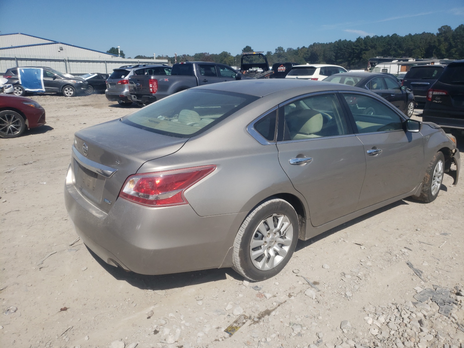 Photo 4 from auction – 2013 NISSAN ALTIMA 2.5 with VIN 1N4AL3AP8DC116470