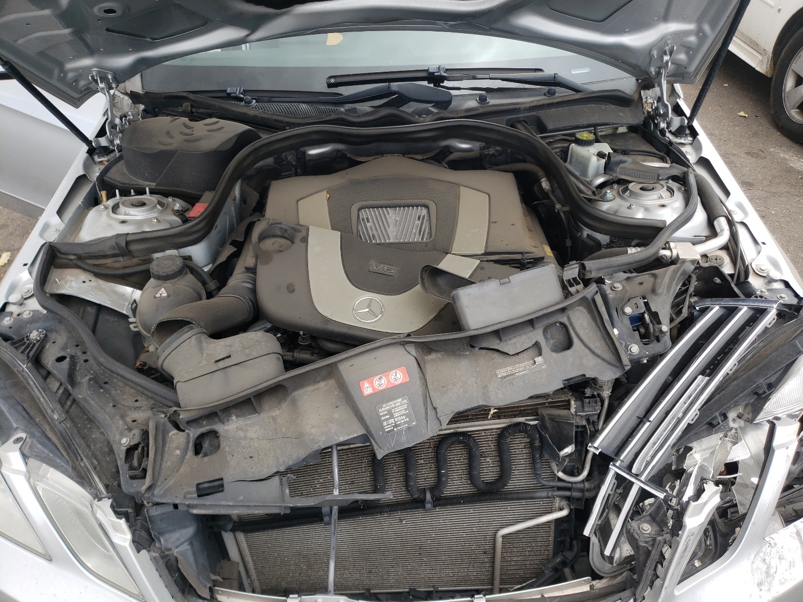 Photo 7 from auction – 2011 MERCEDES-BENZ E 350 4MAT with VIN WDDHF8HB5BA509381