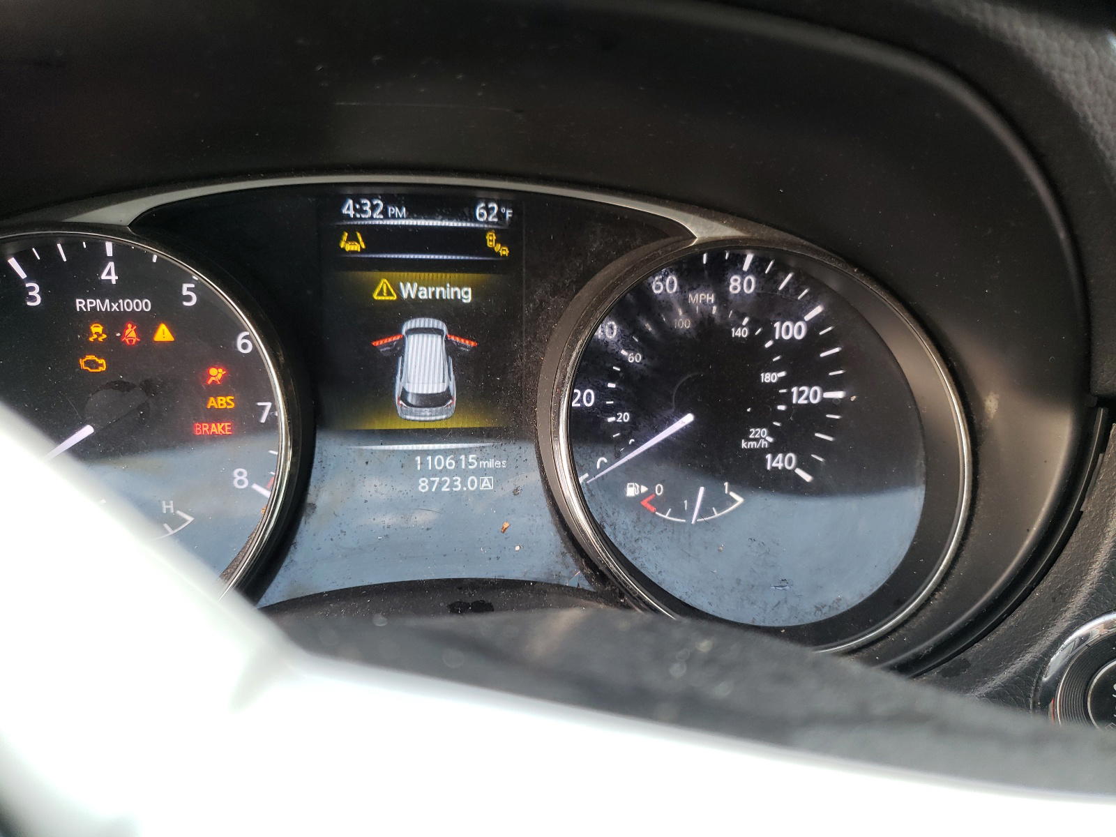 Photo 8 from auction – 2015 NISSAN ROGUE S with VIN KNMAT2MT3FP573695