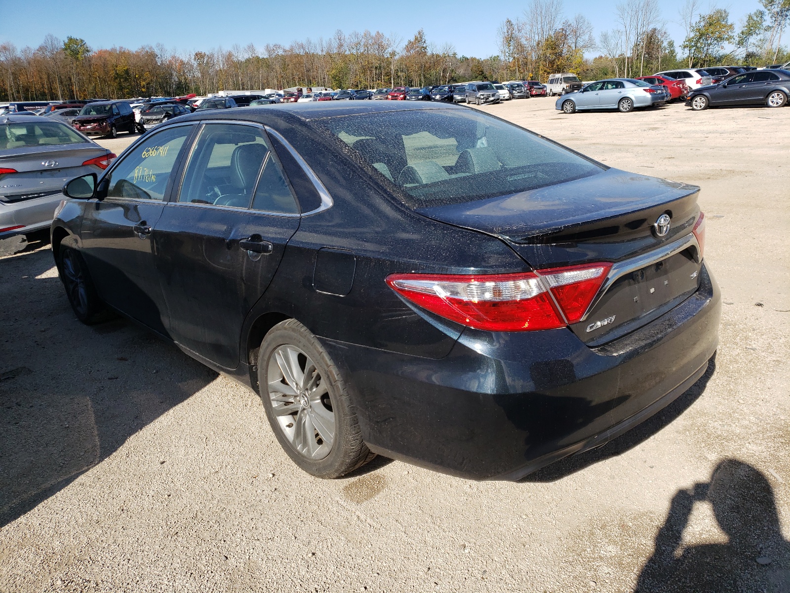 Photo 3 from auction – 2015 TOYOTA CAMRY LE with VIN 4T1BF1FK7FU499950
