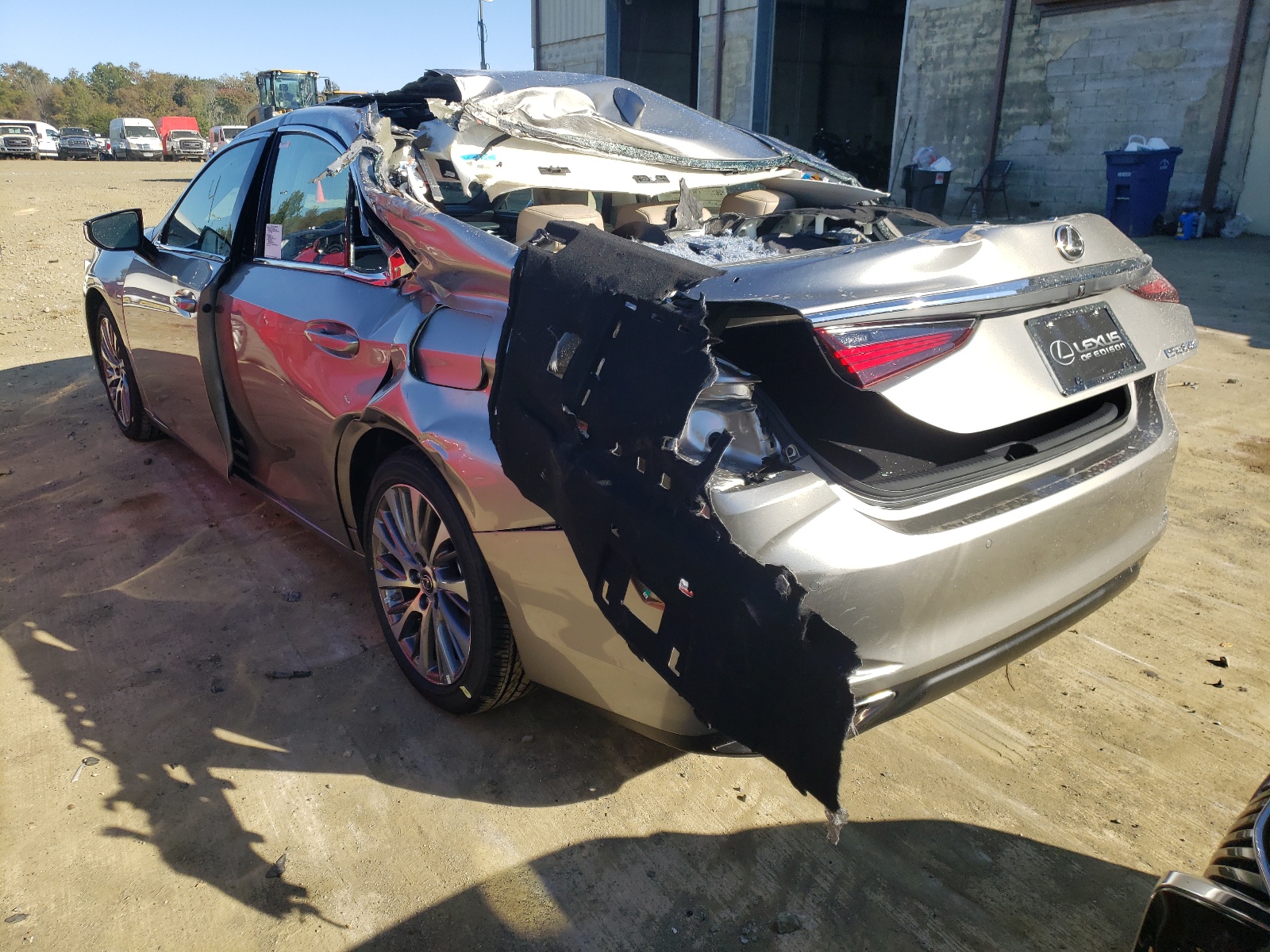 Photo 3 from auction – 2021 LEXUS ES 350 BAS with VIN 58ADZ1B18MU107190
