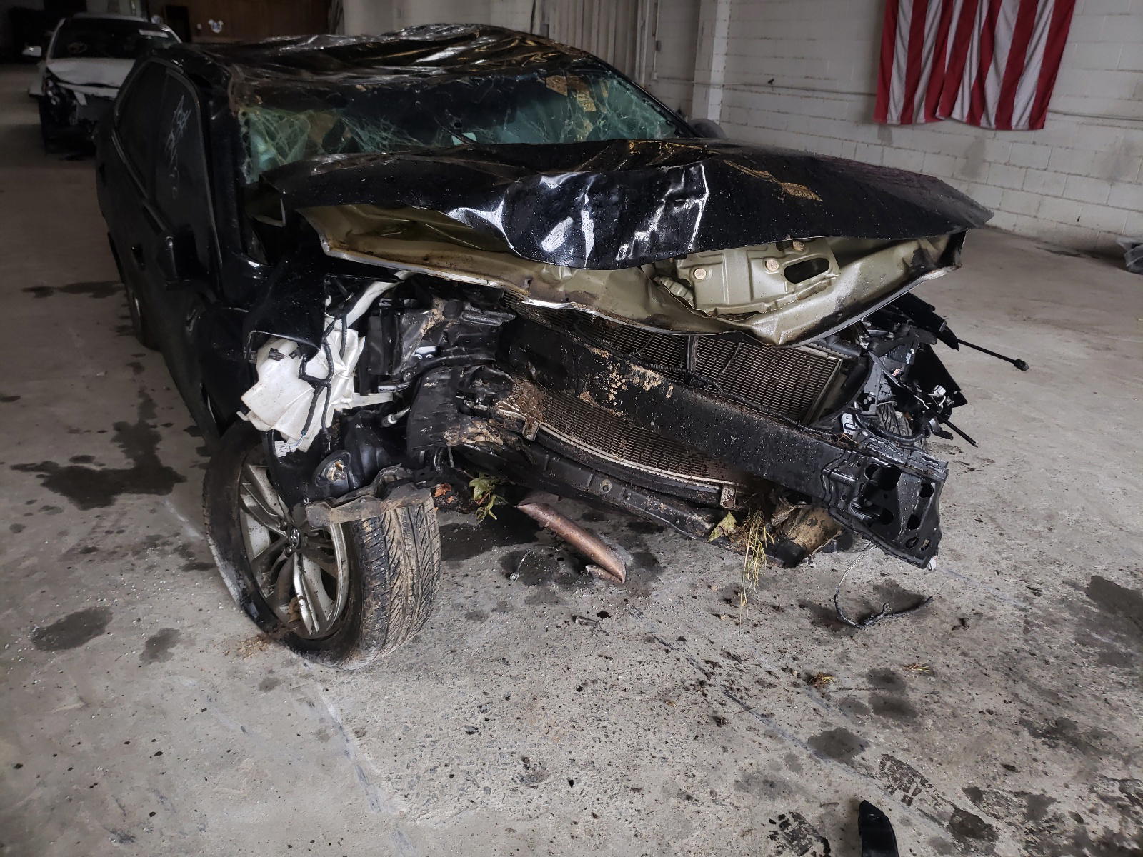Photo 9 from auction – 2017 TOYOTA CAMRY LE with VIN 4T1BF1FK5HU802419