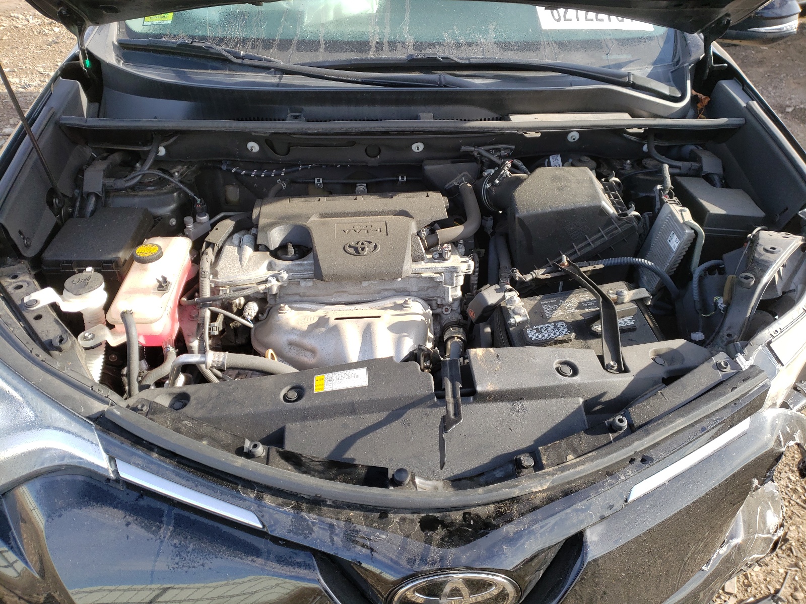Photo 7 from auction – 2017 TOYOTA RAV4 XLE with VIN 2T3RFREV0HW591291