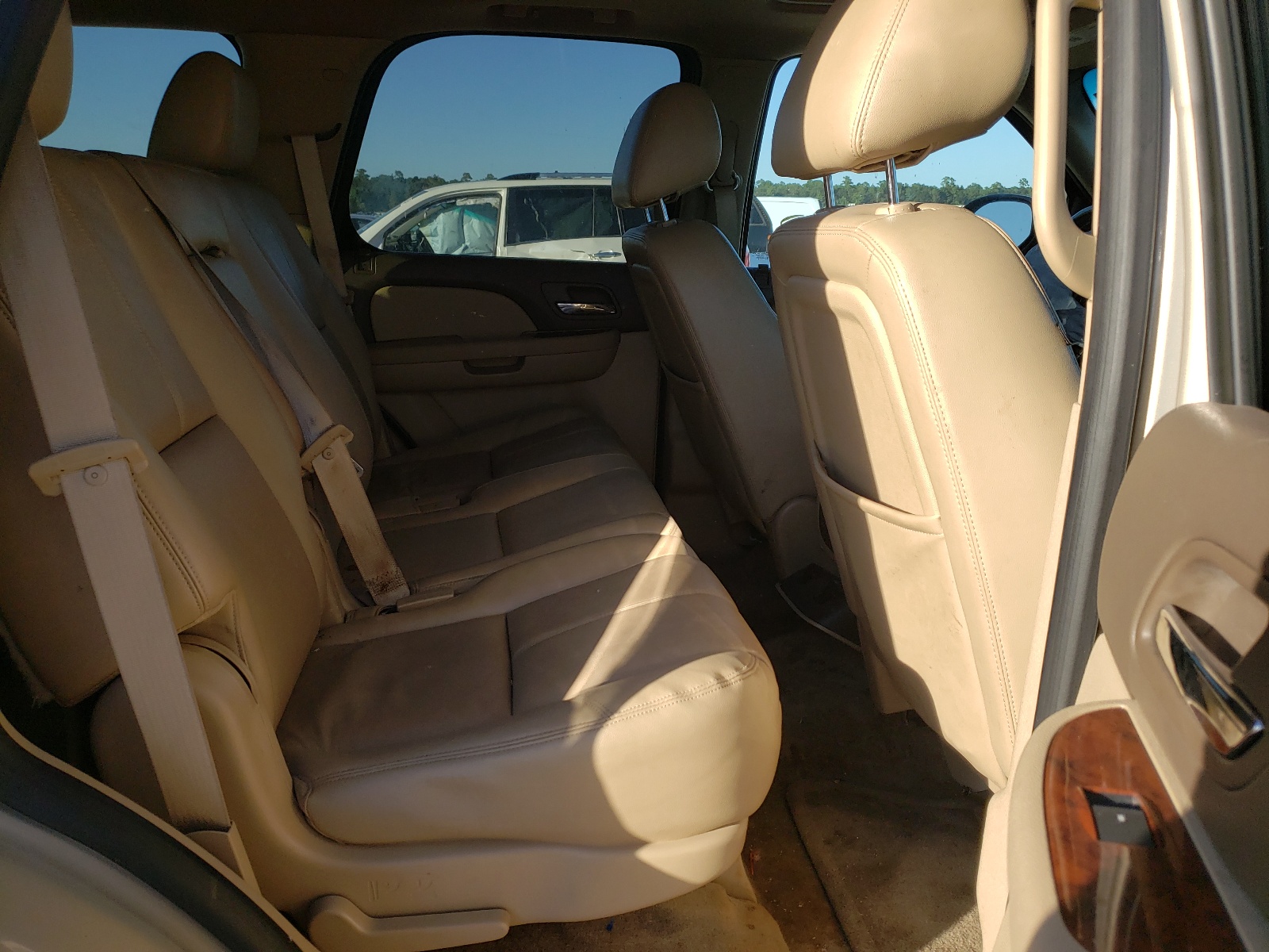 Photo 6 from auction – 2012 CHEVROLET TAHOE C150 with VIN 1GNSCBE01CR263206