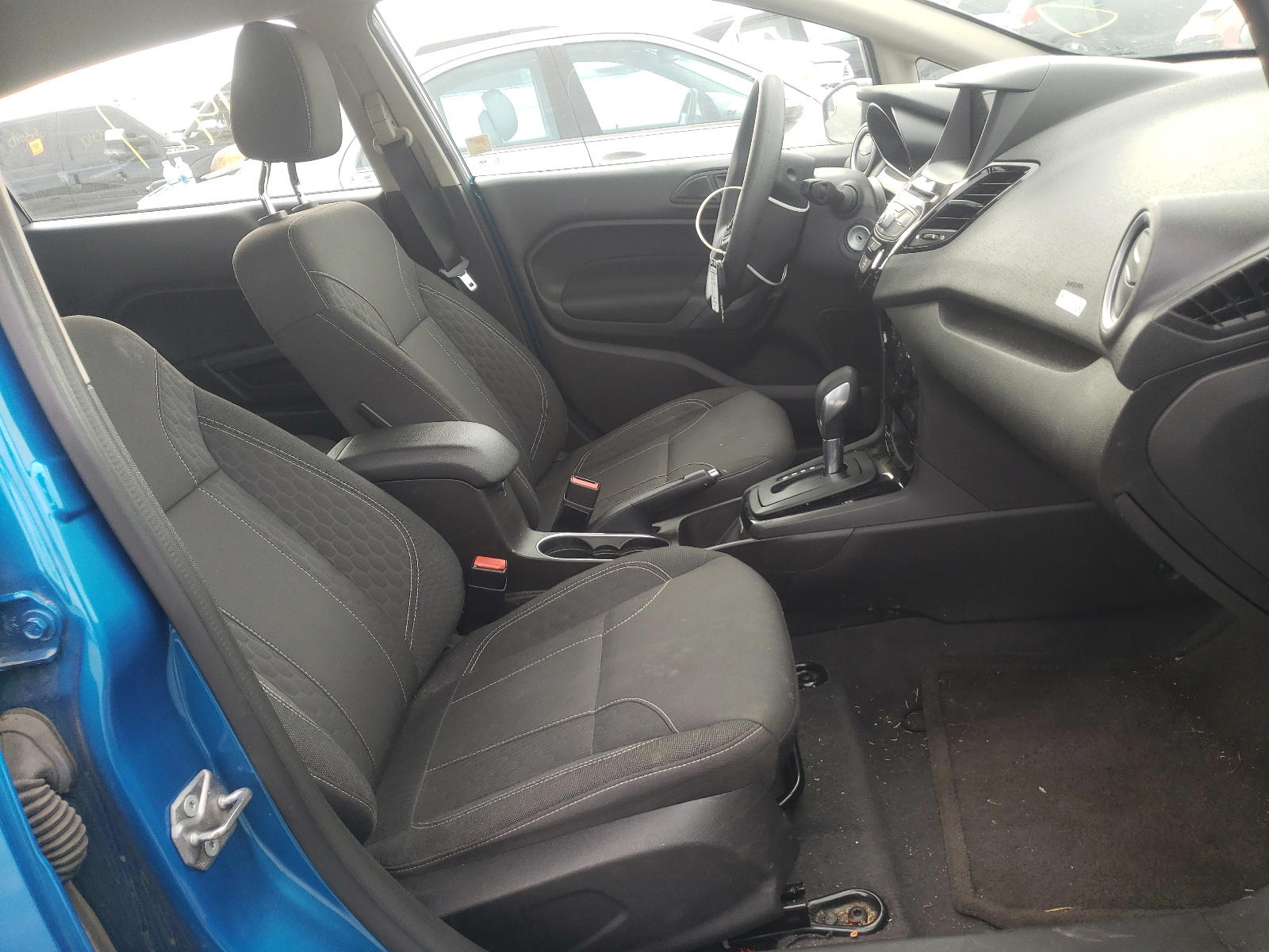 Photo 5 from auction – 2017 FORD FIESTA SE with VIN 3FADP4EJ7HM165192