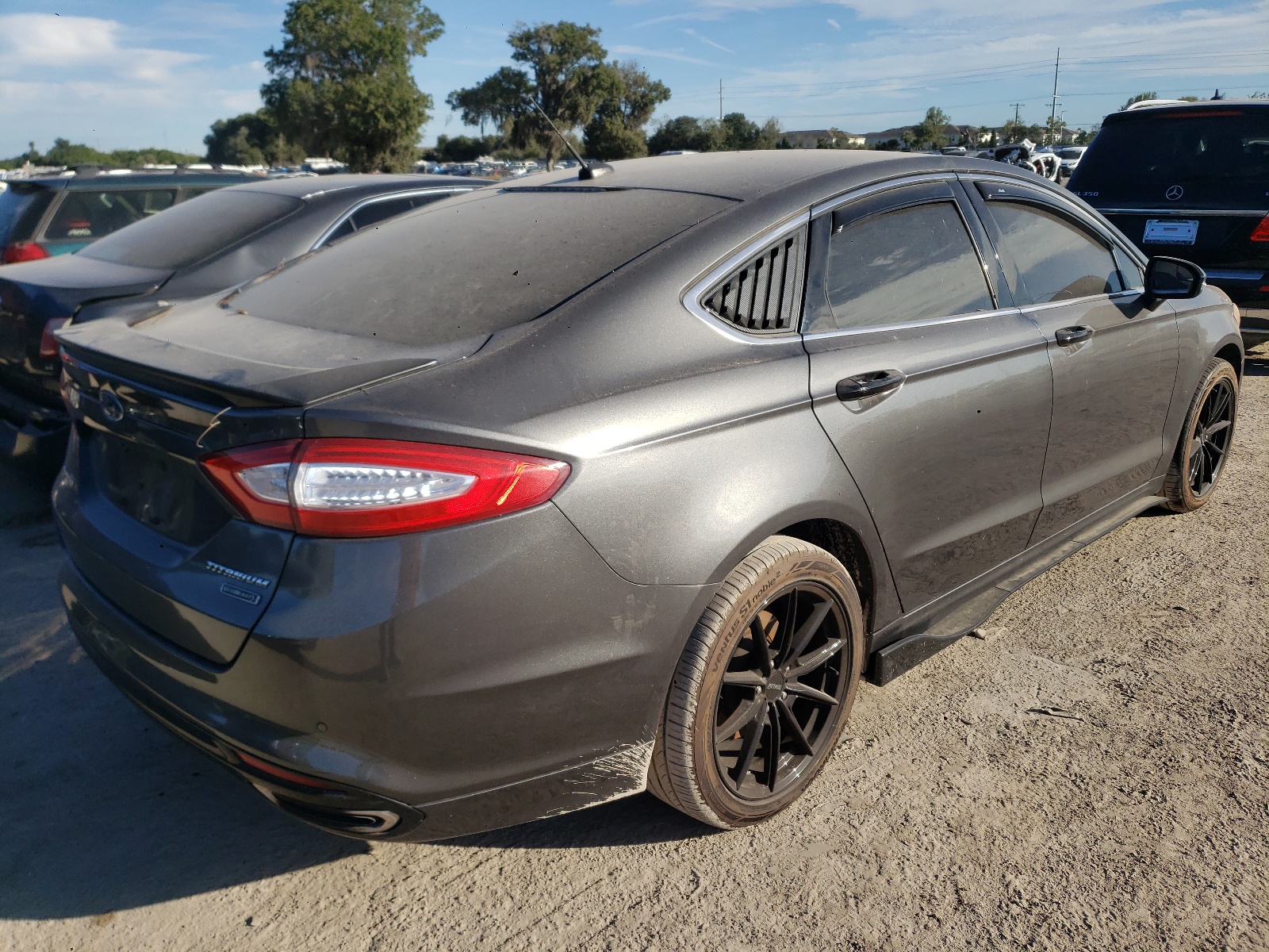 Photo 4 from auction – 2015 FORD FUSION TIT with VIN 3FA6P0K90FR283760