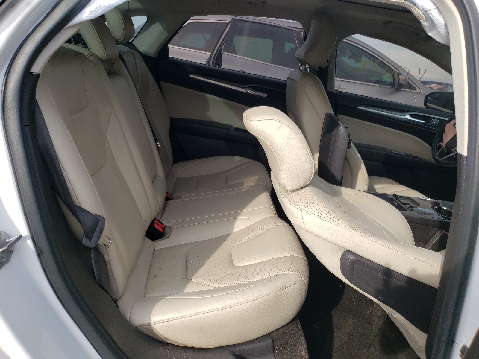 Photo 6 from auction – 2015 FORD FUSION TIT with VIN 3FA6P0K93FR282215