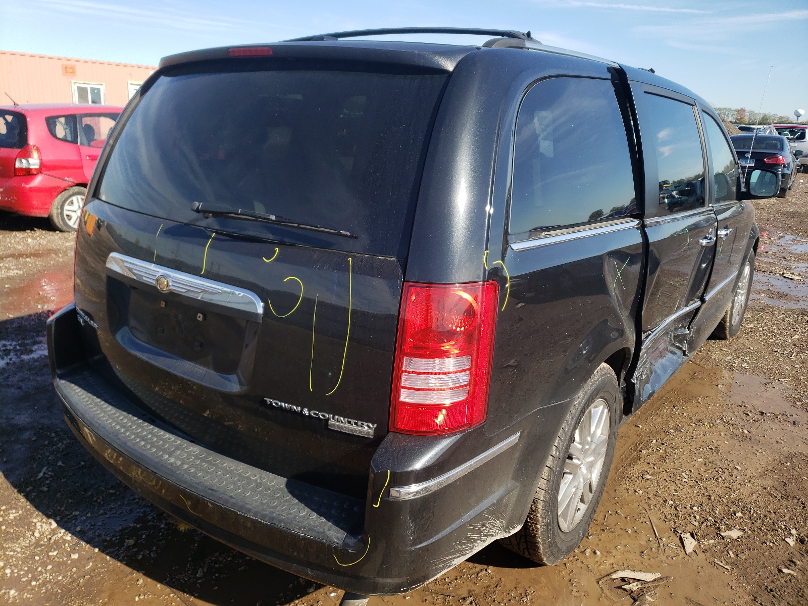 Photo 4 from auction – 2010 CHRYSLER TOWN & COU with VIN 2A4RR7DX5AR321787
