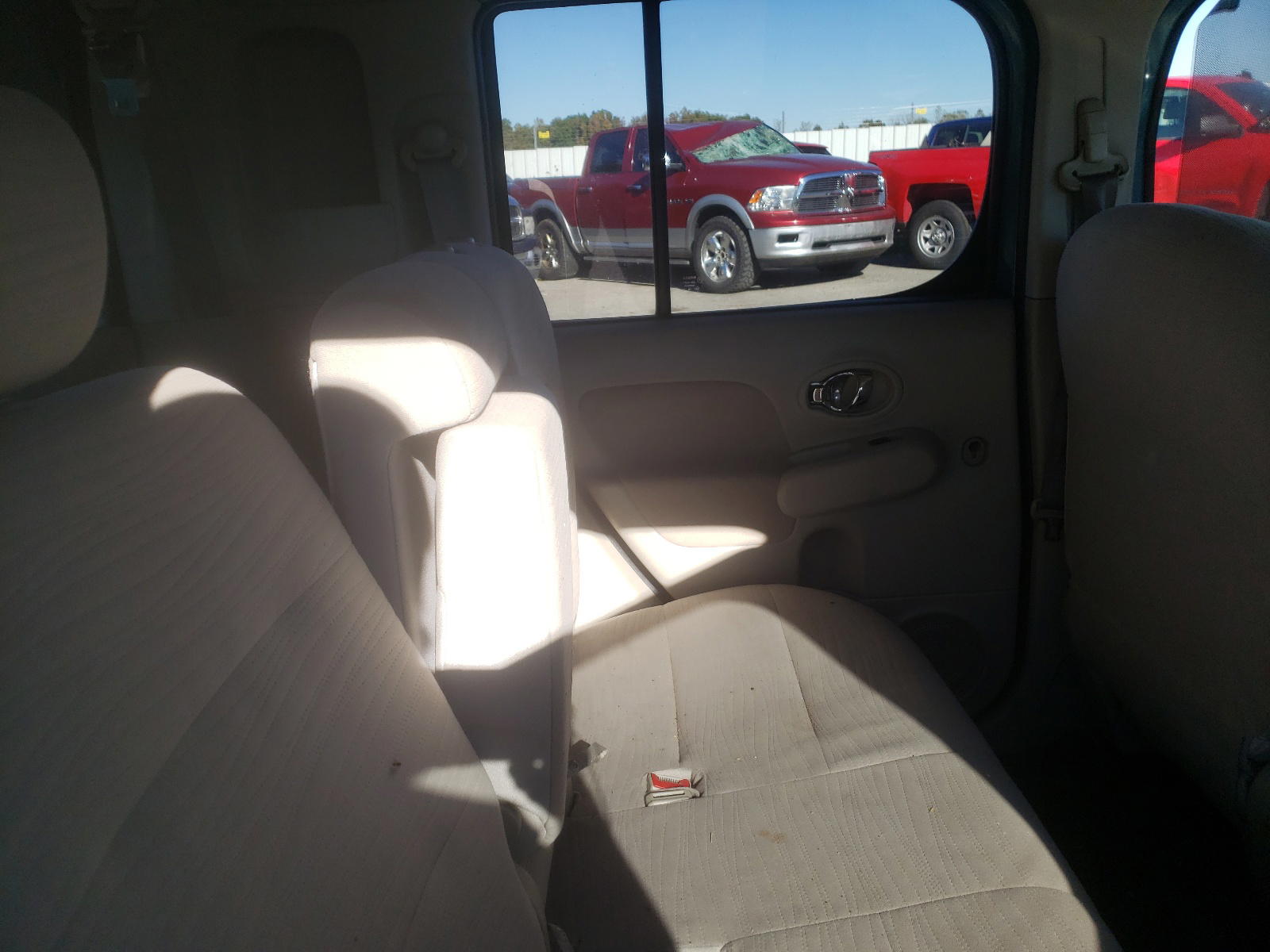 Photo 6 from auction – 2010 NISSAN CUBE BASE with VIN JN8AZ2KR4AT158170