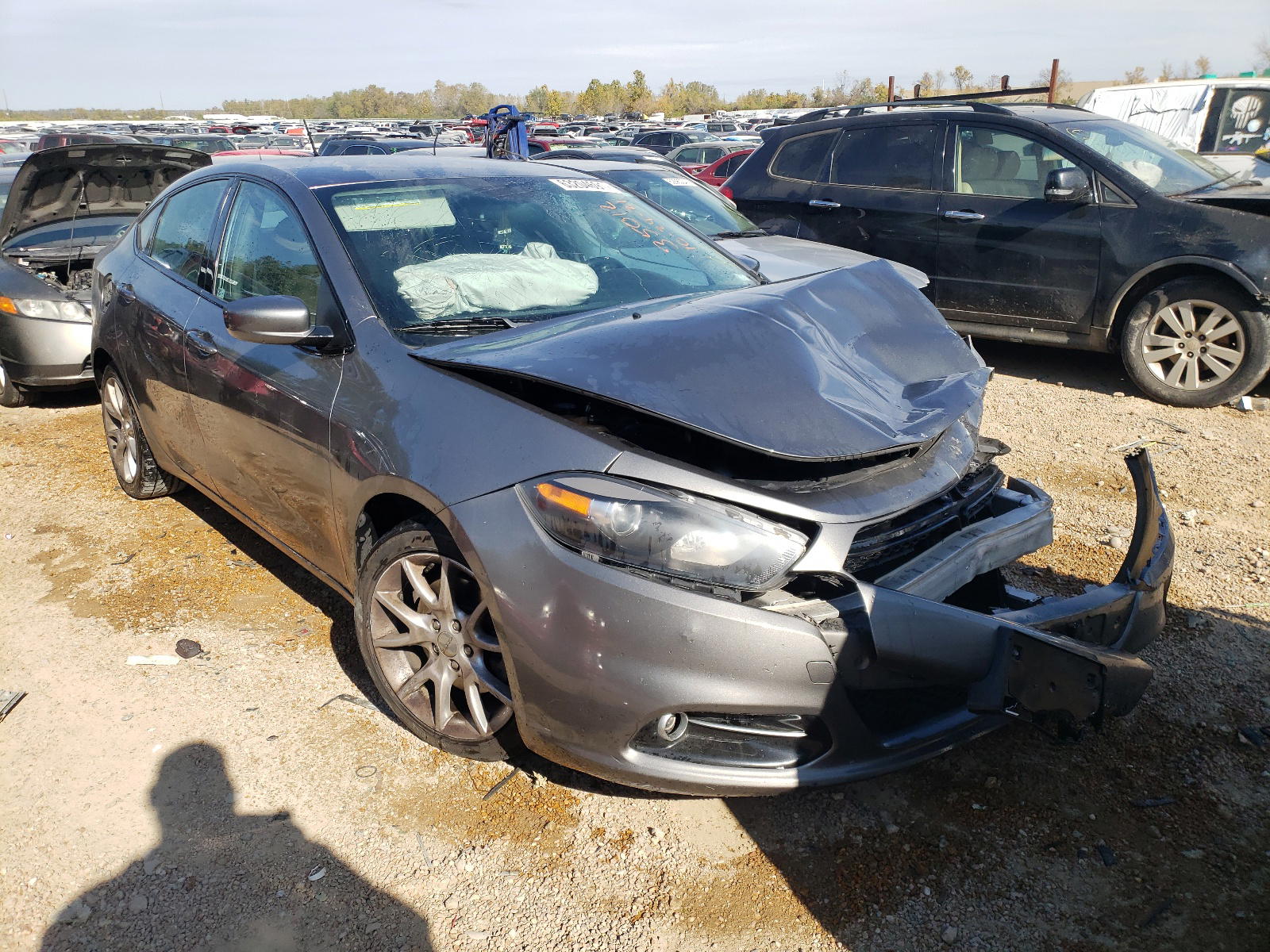 DODGE DART SXT 2013 with VIN 1C3CDFBAXDD337305 - Photo from auction