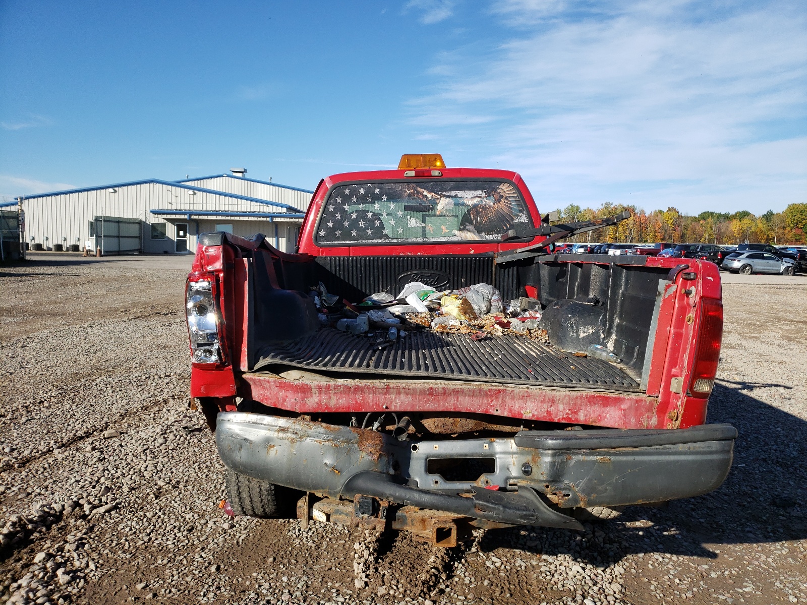 Photo 6 from auction – 2005 FORD F250 SUPER with VIN 1FTNF21505EA04196