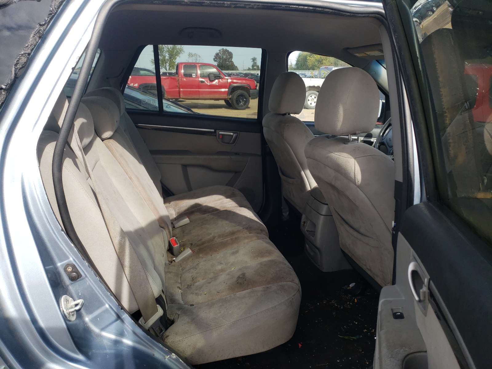 Photo 6 from auction – 2009 HYUNDAI SANTA FE G with VIN 5NMSG13D19H274944