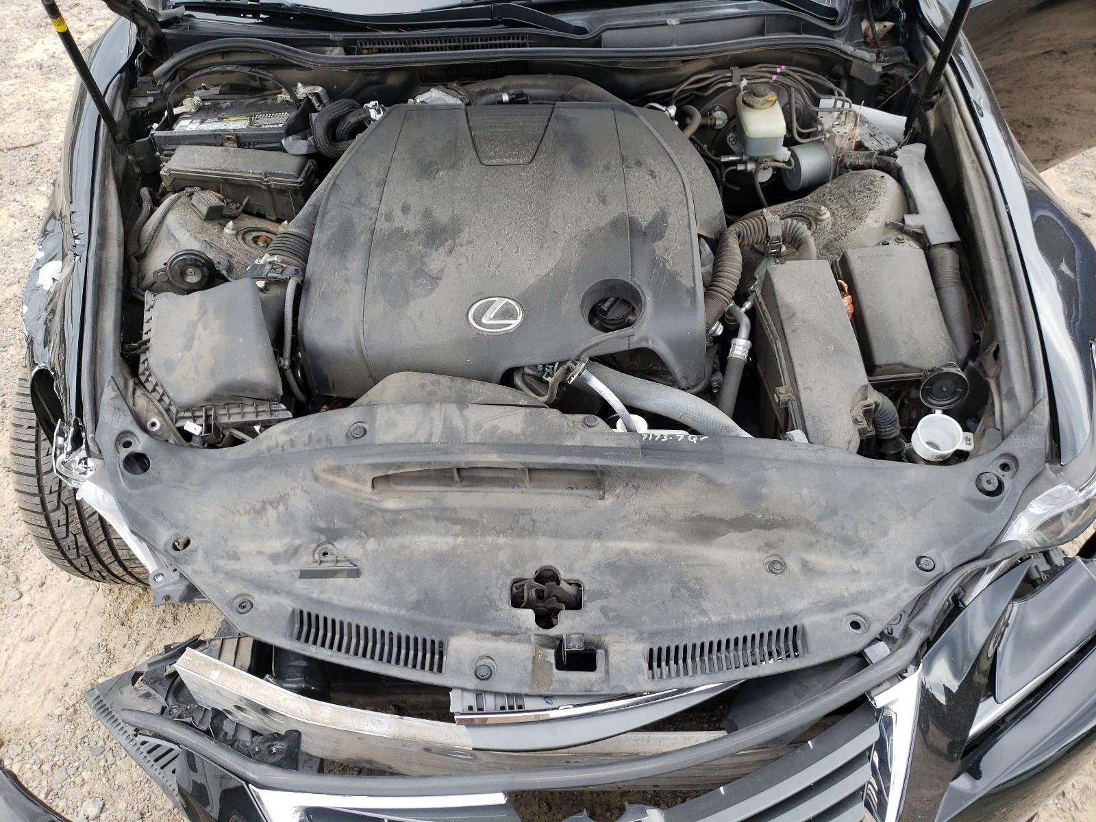 Photo 7 from auction – 2015 LEXUS IS 250 with VIN JTHBF1D23F5076542