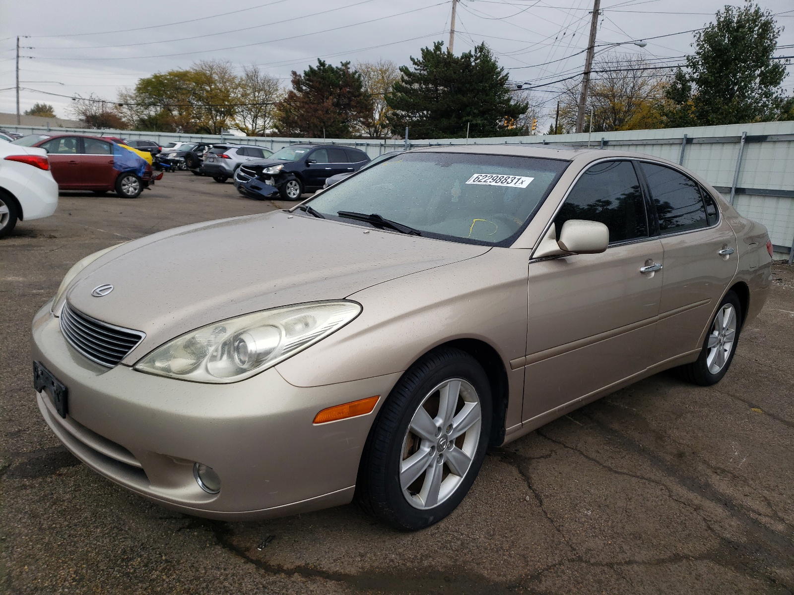 Photo 2 from auction – 2005 LEXUS ES 330 with VIN JTHBA30G255091754