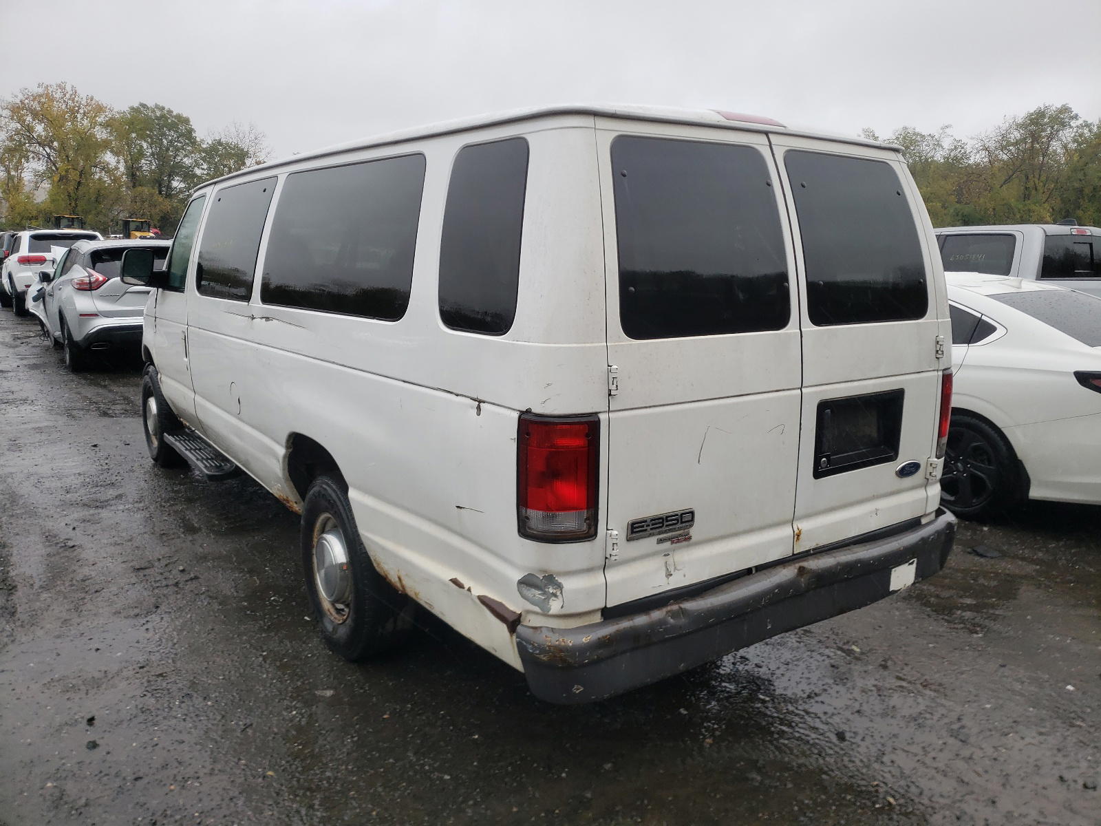 Photo 3 from auction – 2006 FORD ECONOLINE with VIN 1FBSS31L96HA13129