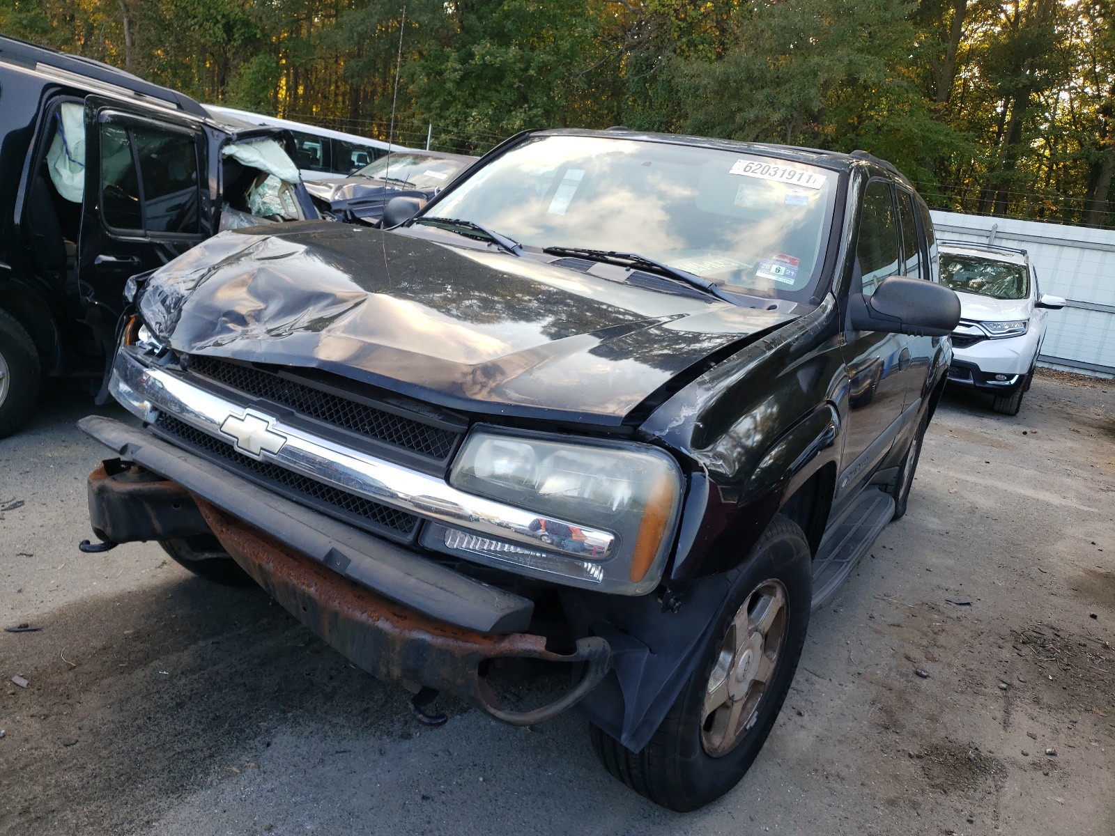 Photo 2 from auction – 2004 CHEVROLET TRAILBLAZE with VIN 1GNDT13S042385069