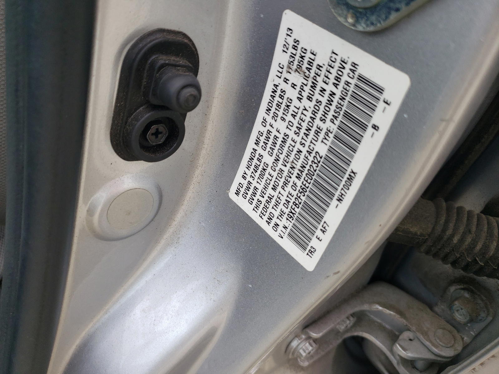 Photo 10 from auction – 2014 HONDA CIVIC LX with VIN 19XFB2F56EE002322