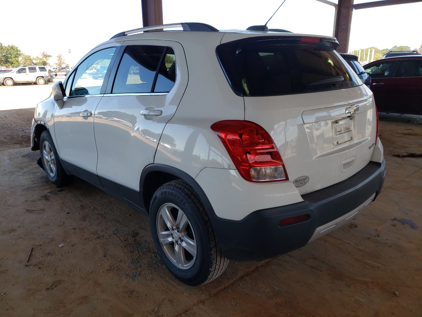 Photo 3 from auction – 2016 CHEVROLET TRAX 1LT with VIN 3GNCJLSB7GL141453